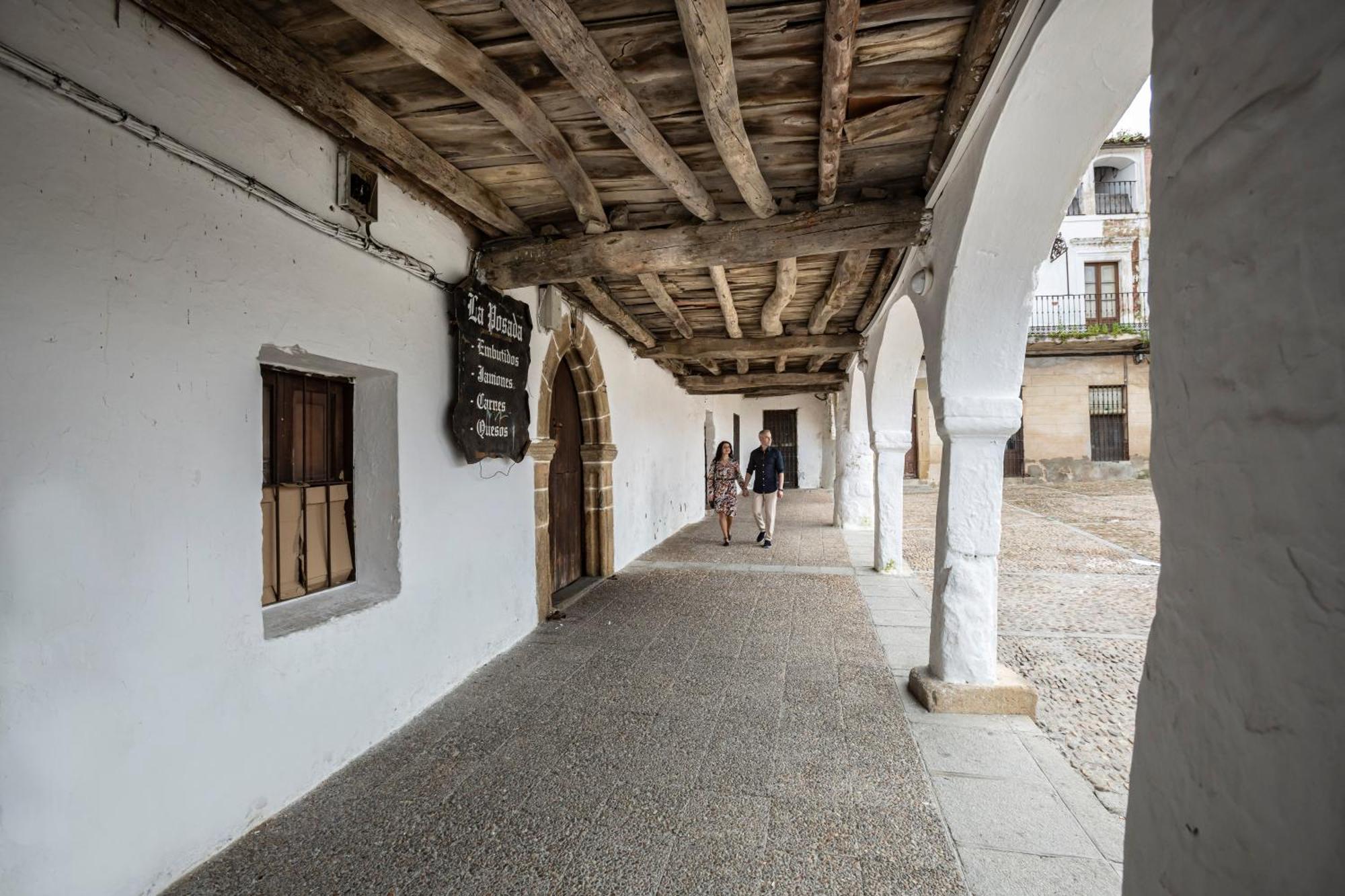 Hospederia Puente De Alconetar Hotel