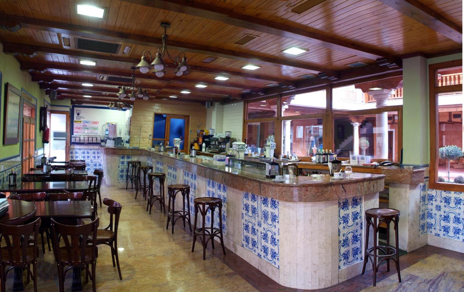 Hotel Menano 2*