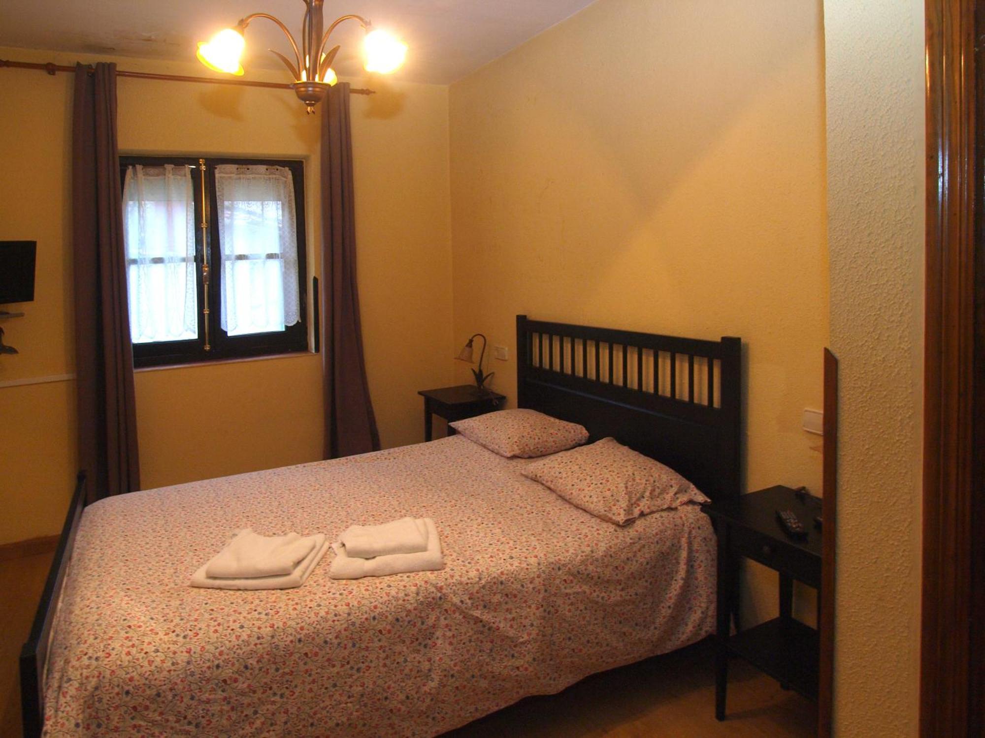 Plaza Del Ayuntamiento Guest house