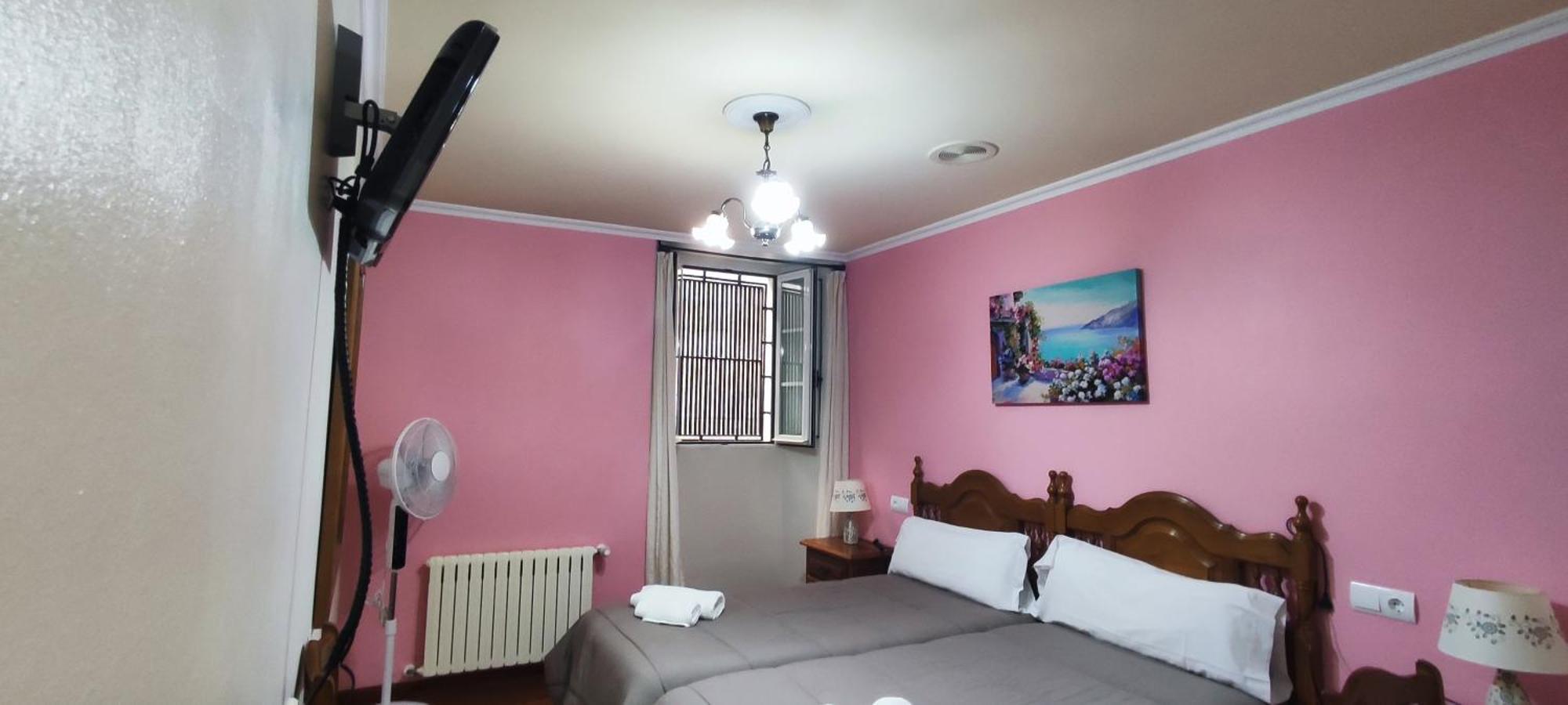 Pico Sacro I Hostal-pension 2*