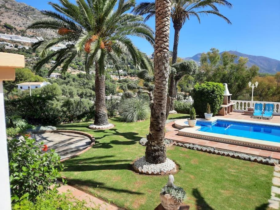 Puerto De La Luz * Mijas