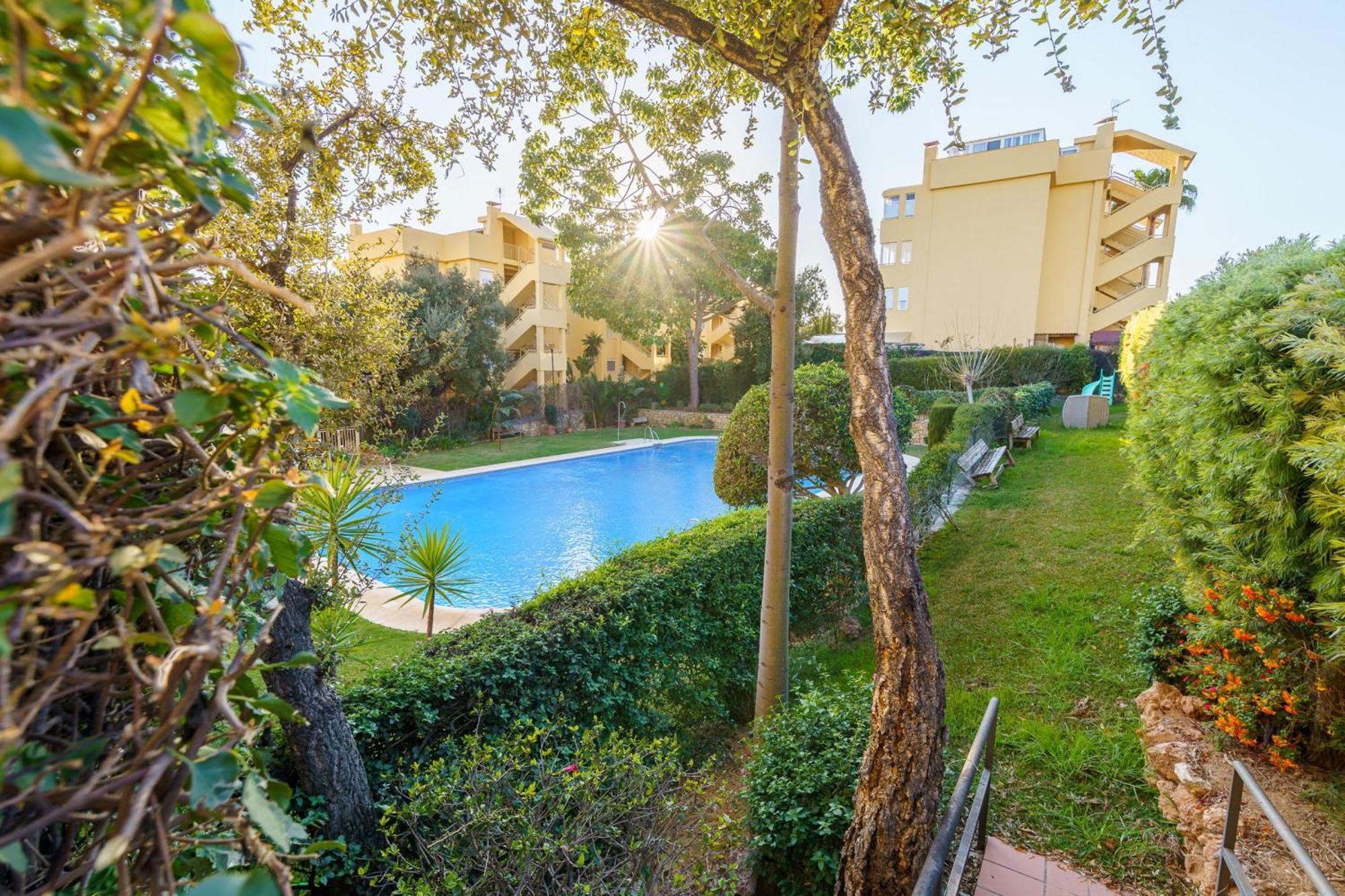 Apartment Calahonda Royale Seaview - Happy Sitio de Calahonda