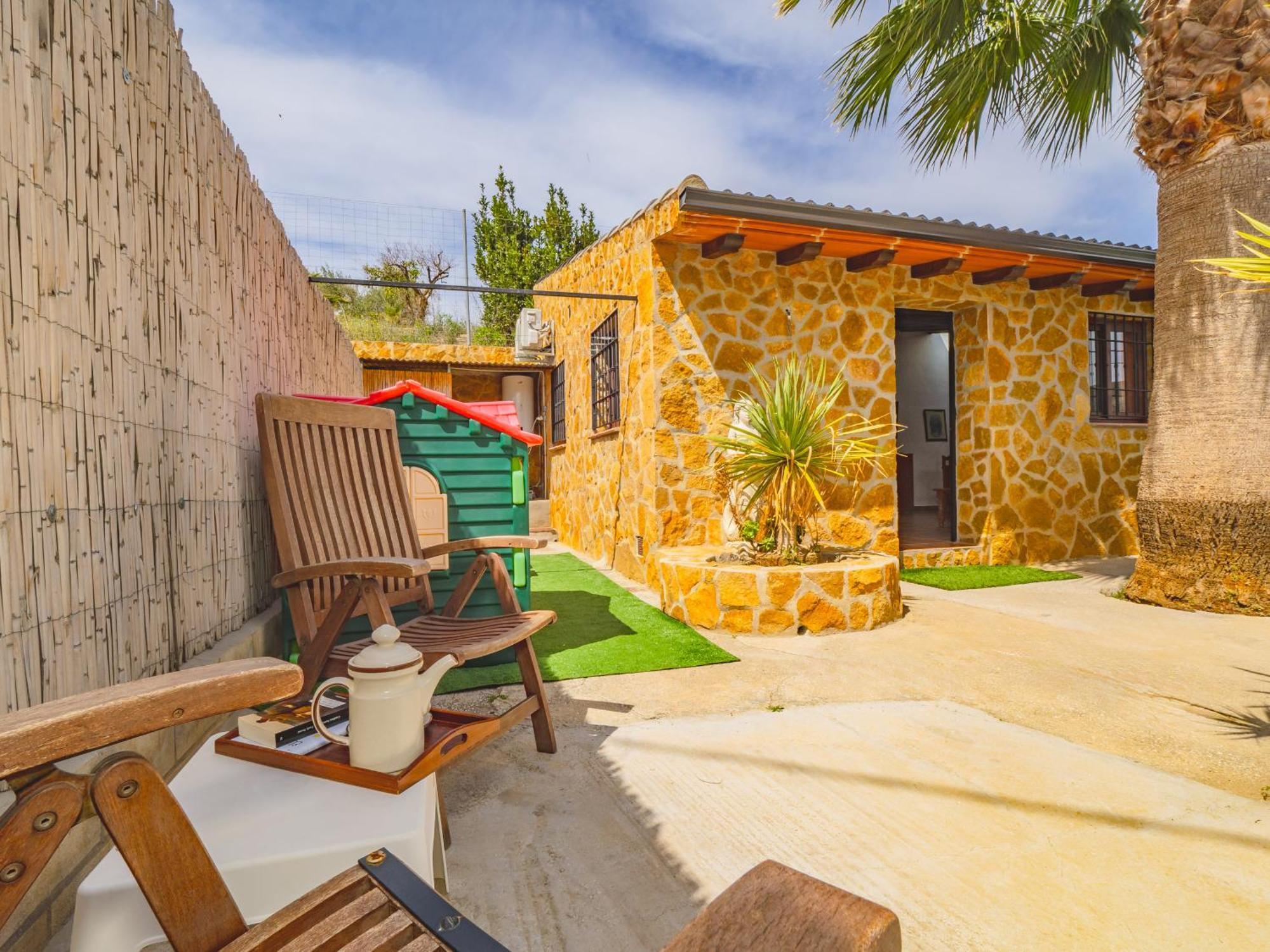 Holiday home Cubo's Casita Rural Haro *