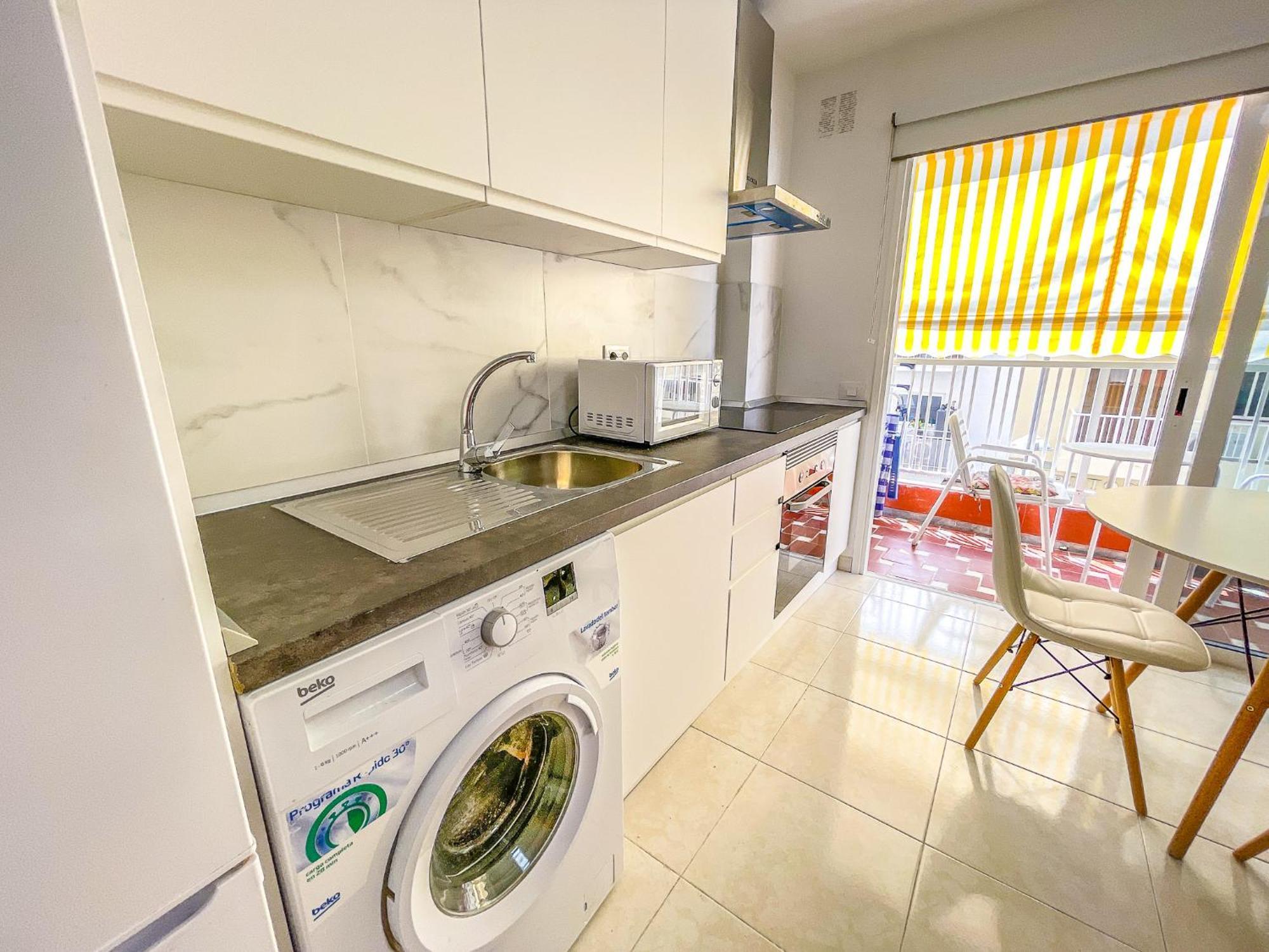 Rentaliday Cristianos Sun Apartment *