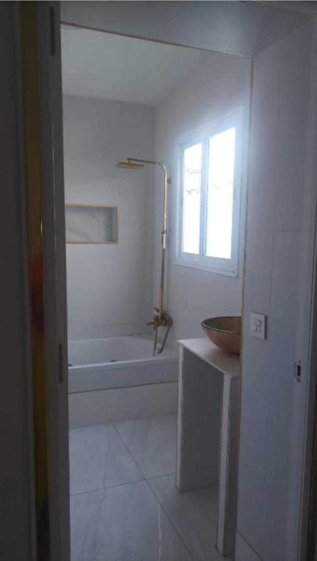 La Del Kintsugi Villa Pilas
