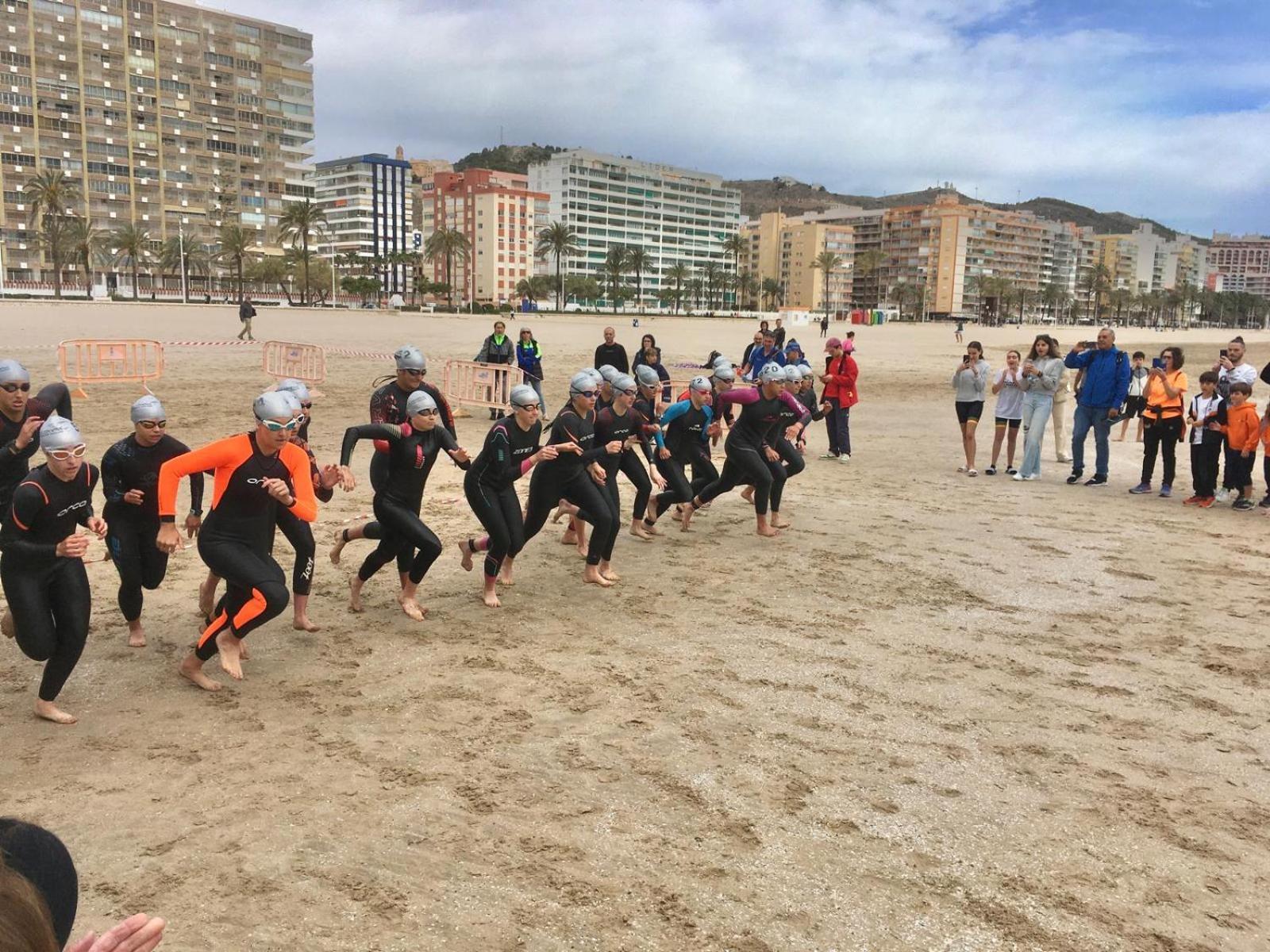 Apartamento Arensol En Primera Linea De Playa *