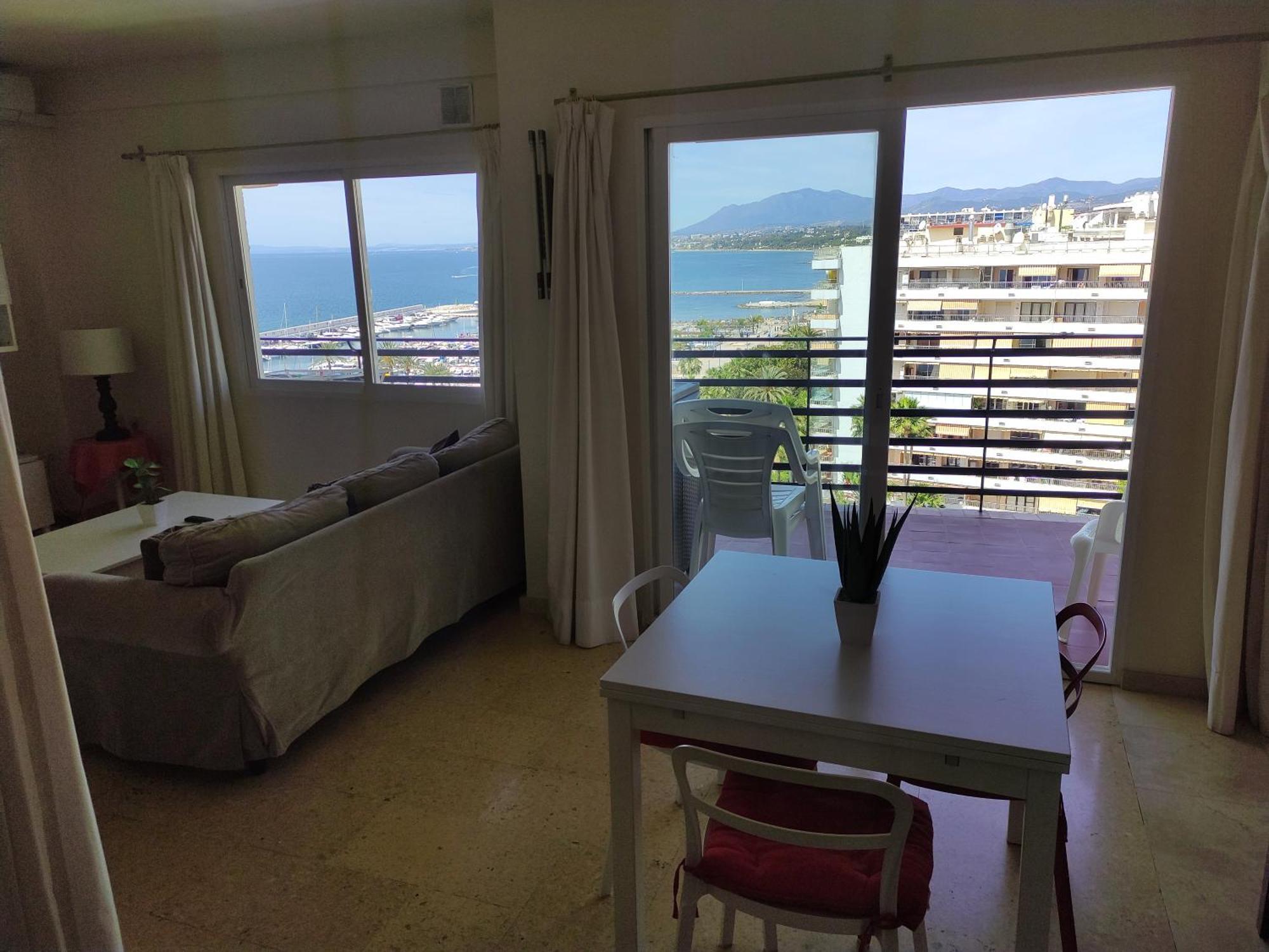 In First Line Apto 9-5 * Marbella