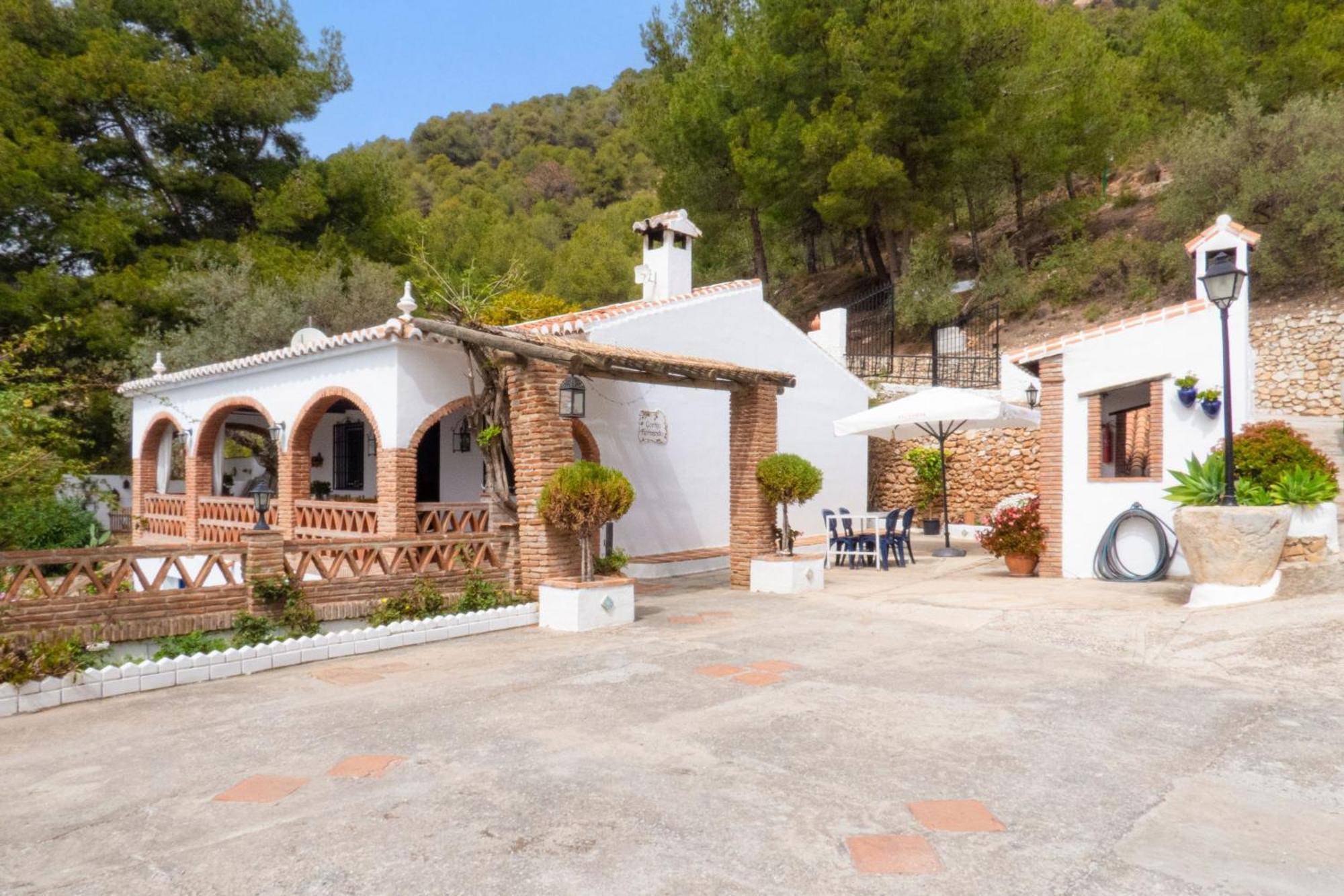 Cortijo Fernando Villa *