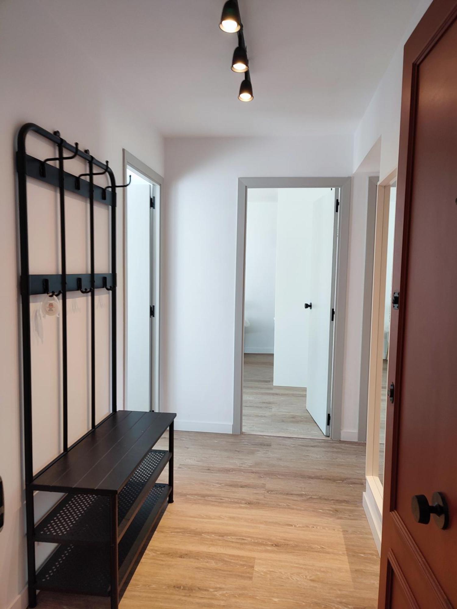 O Paseo, 5 Estrellas. Apartamento Puentedeume