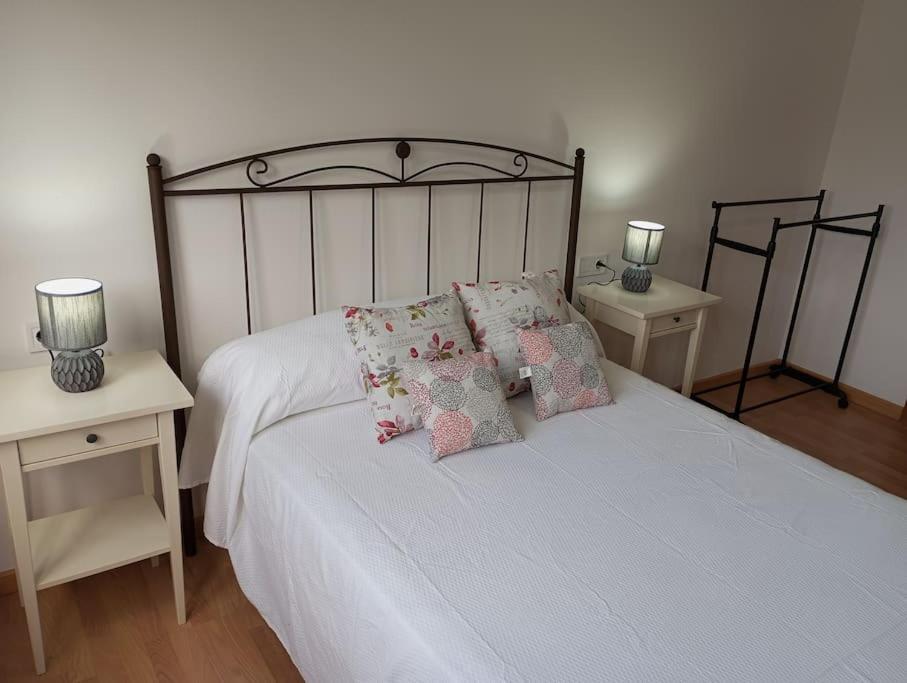 Apartment Jardin Privado Y Piscina A 100 M Playa Finisterre