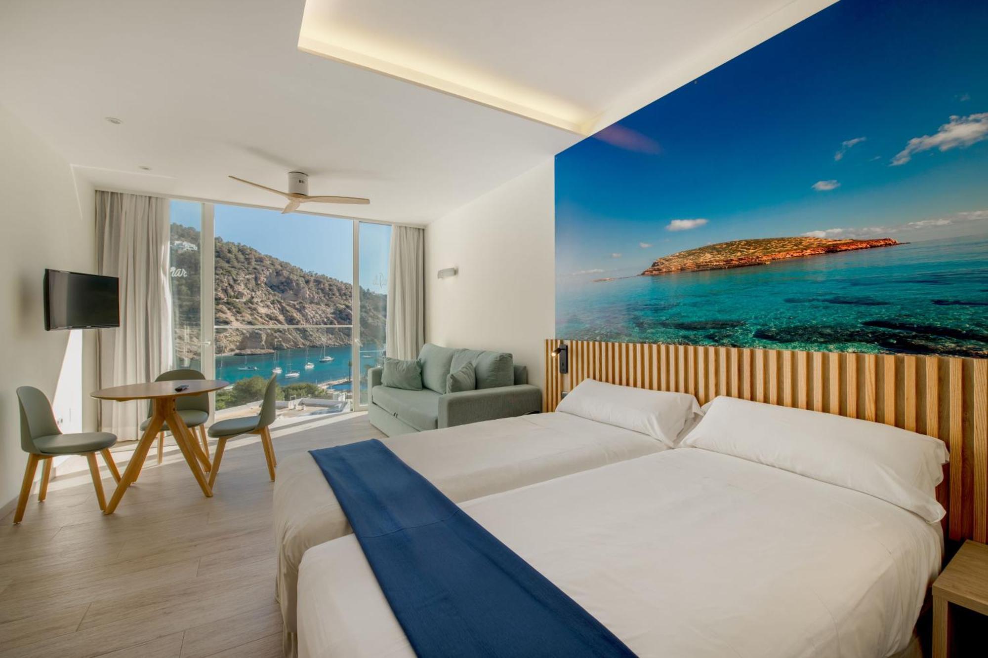 El Pinar Apartahotel Cala Llonga (Ibiza)