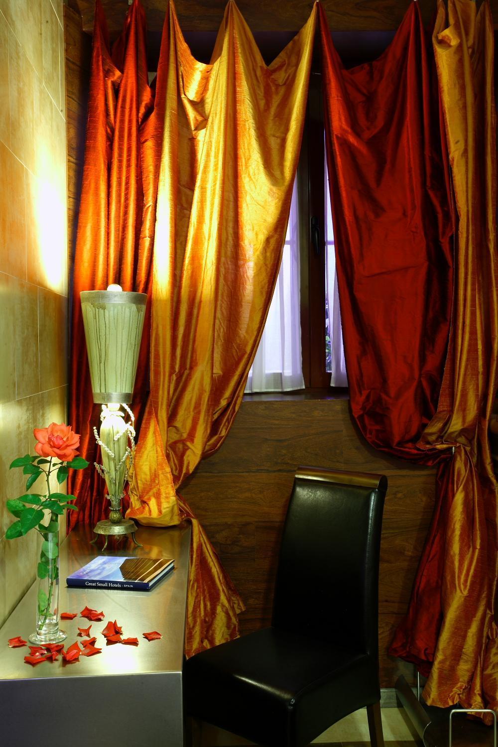 Boutique Palacio De La Serna 4*