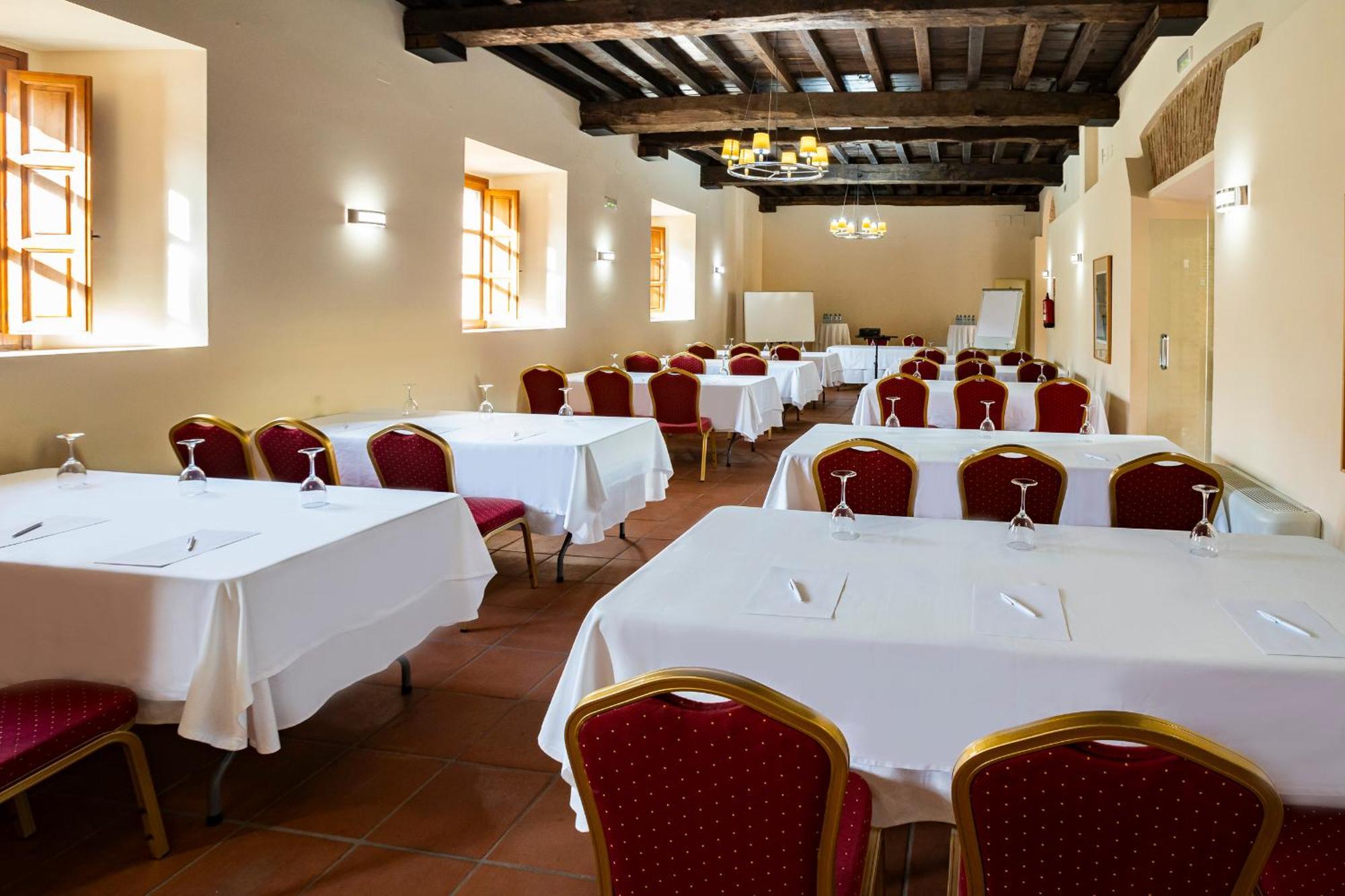 Hospedería Valle Del Ambroz Hotel