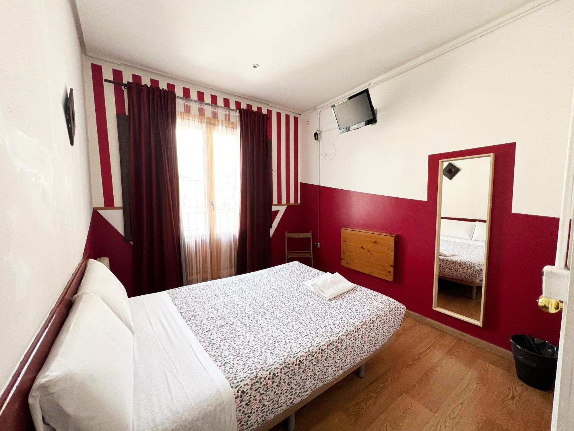 Guest house La Casa De La Plaza *