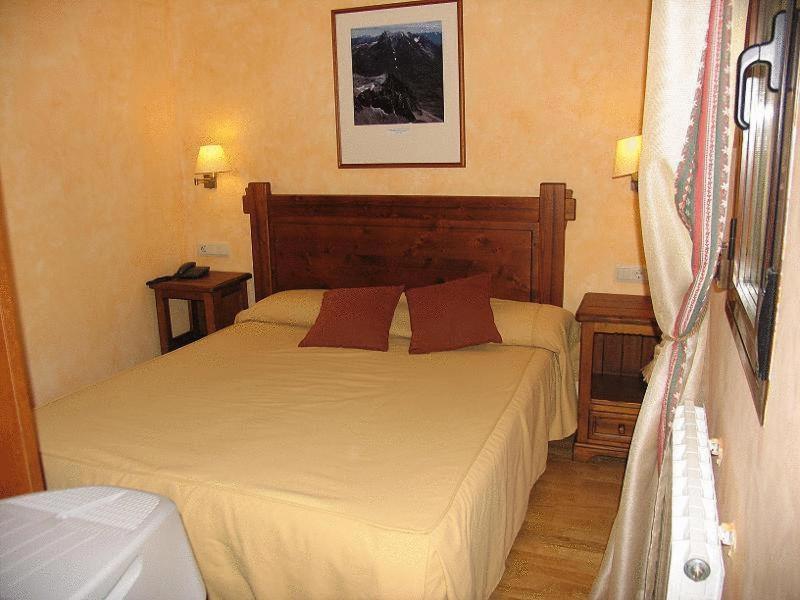 Russell Hotel 3*