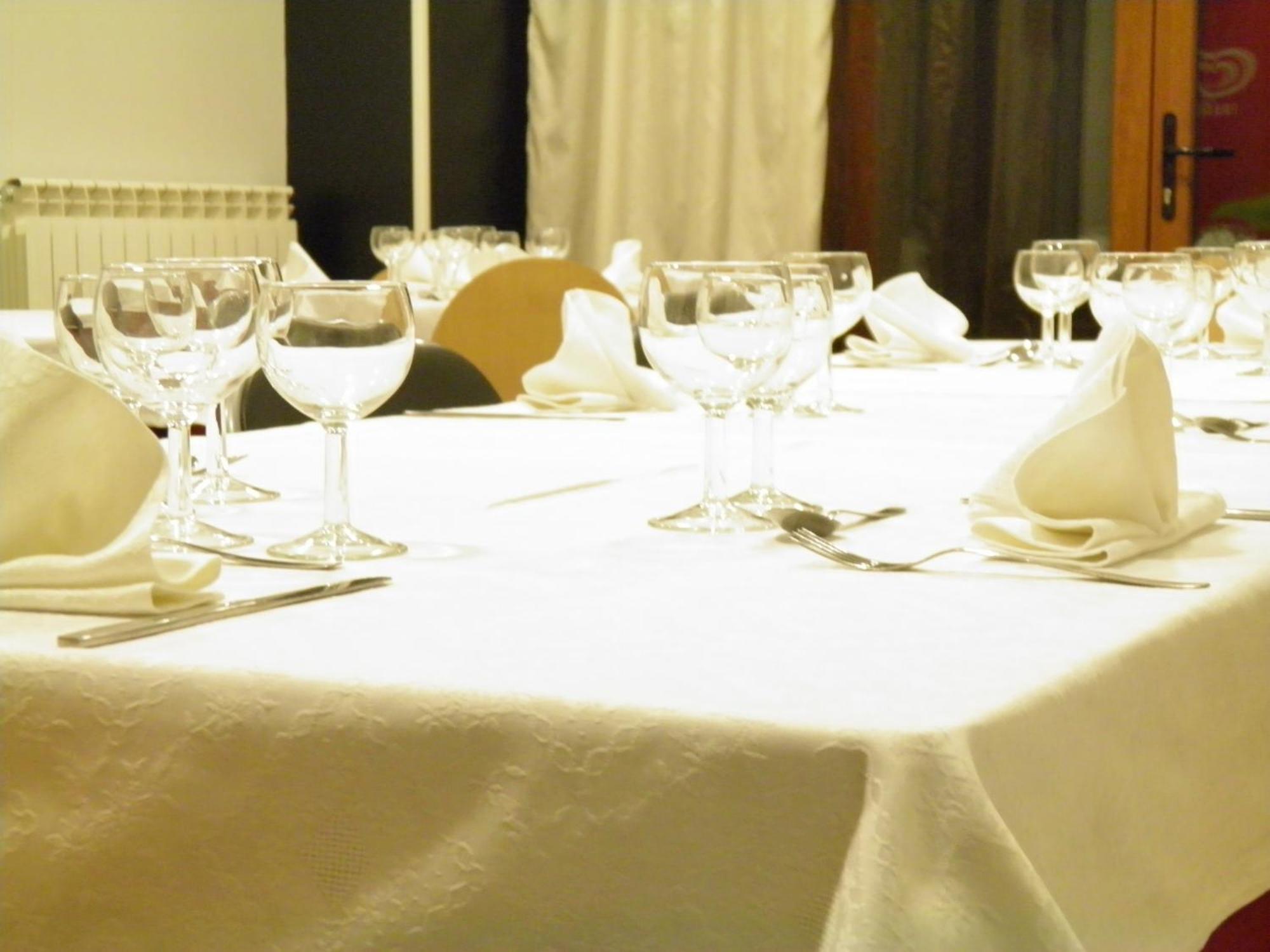 Guest house Hostal Catalina De Austria 2*