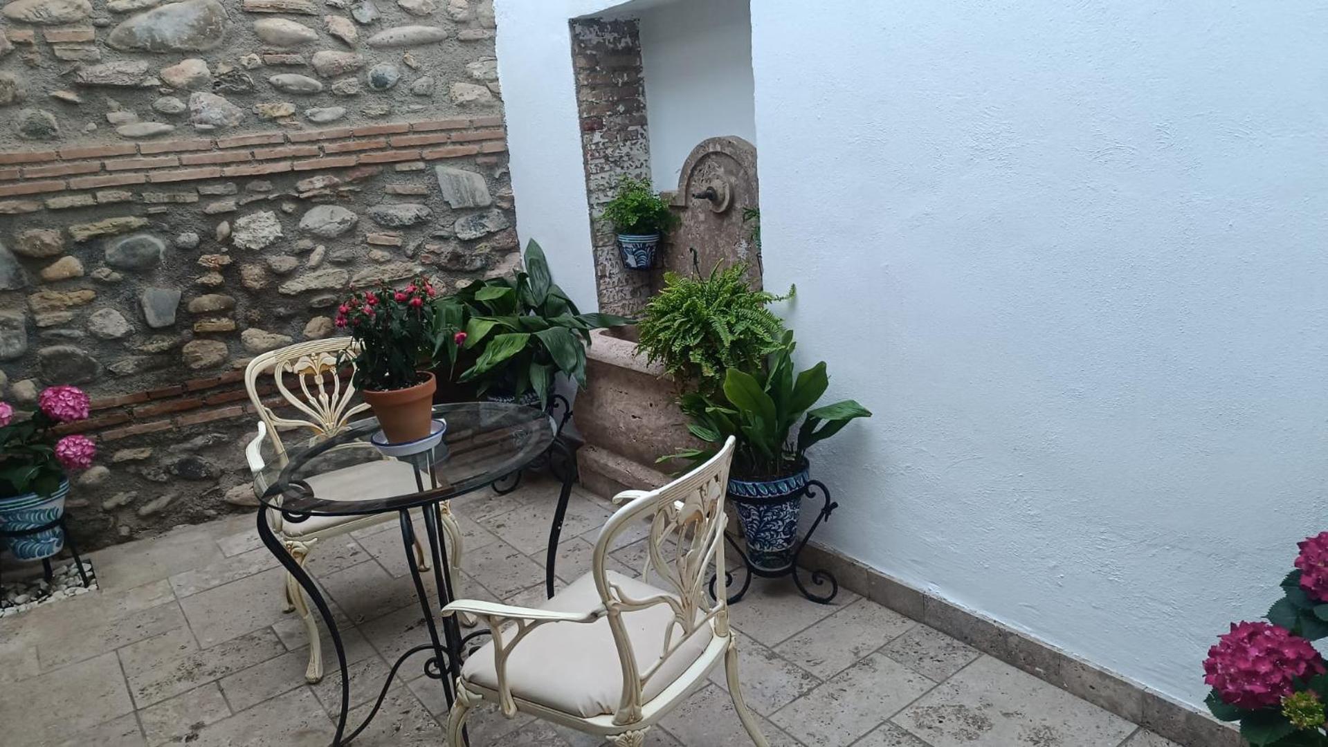 Lodge Comares *