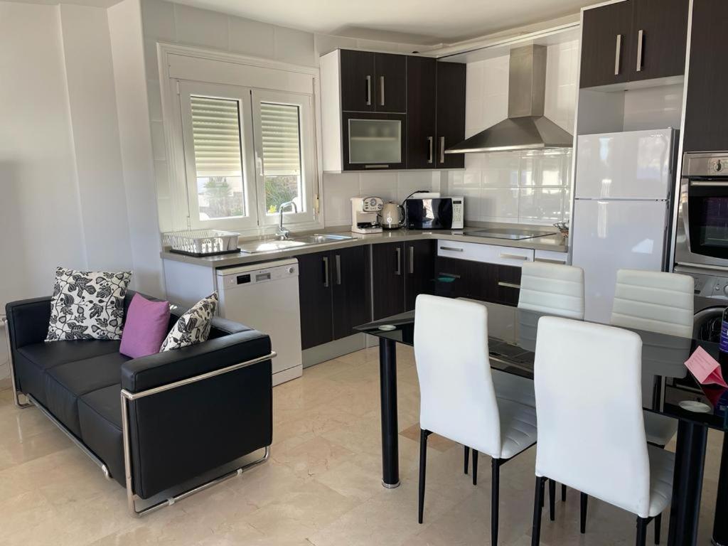 Dulcemar Frente Al Mar Con Zona Apartment *
