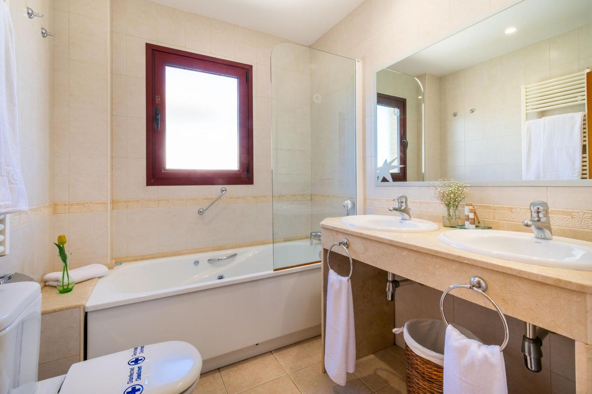 Apartamento Albir Confort - Avenida 1 Dorm