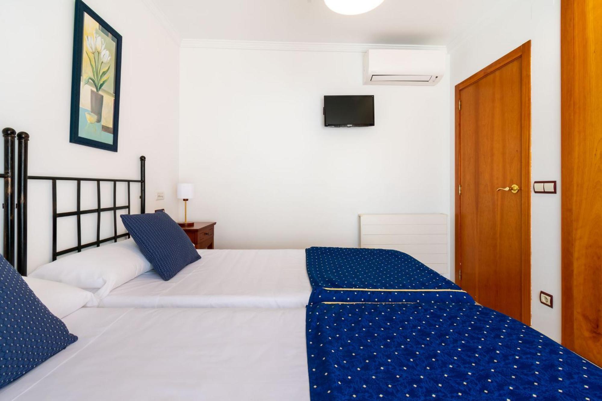 Albir Confort - Avenida 1 Dorm Apartamento