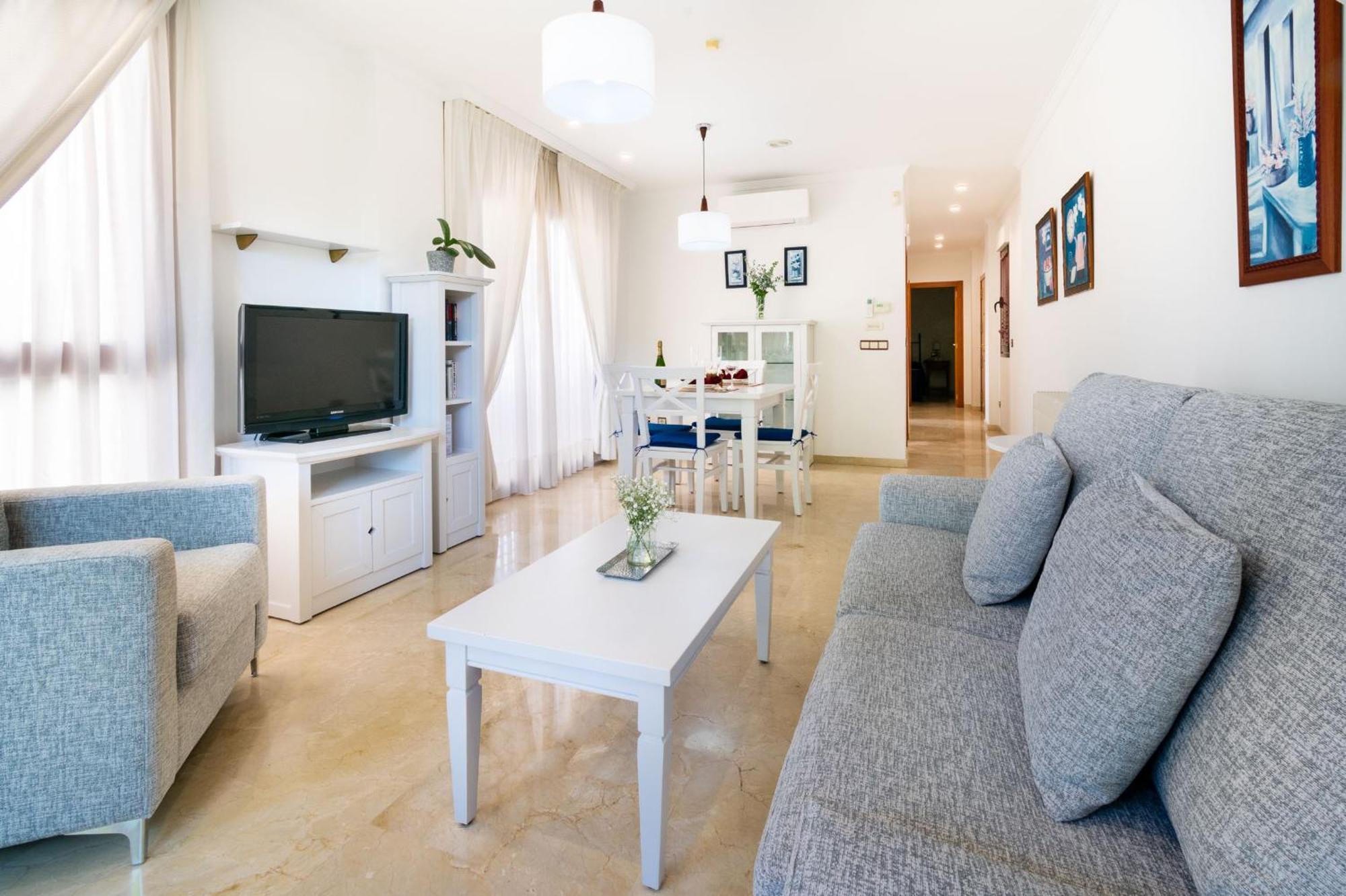 Albir Confort - Avenida 1 Dorm Apartamento