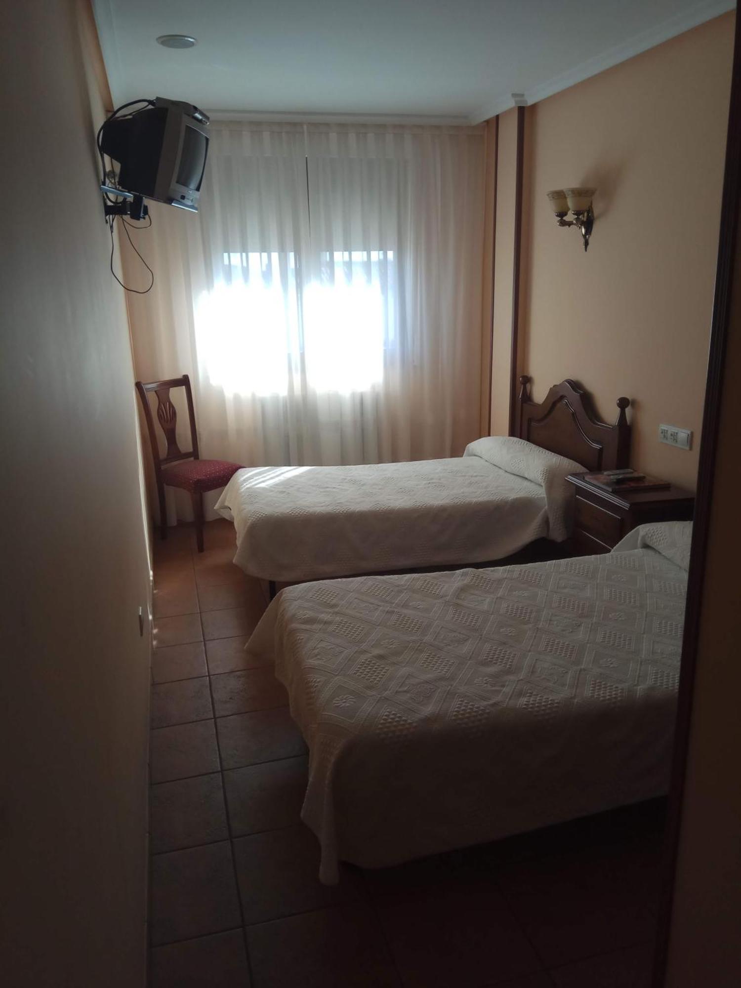 Hostel Restaurante Raton