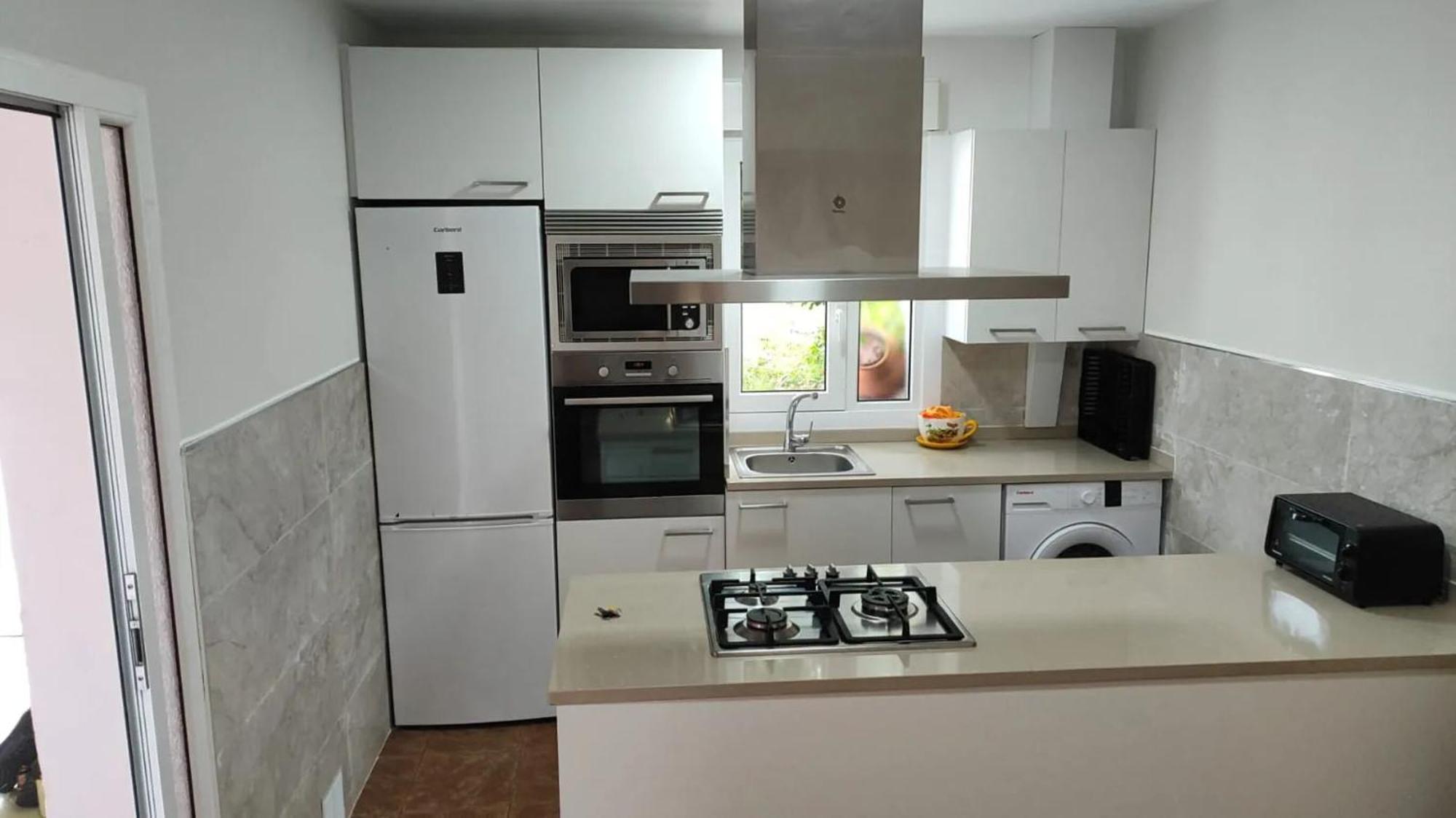 Spacious House With Garden In - Family-friendly Touro
