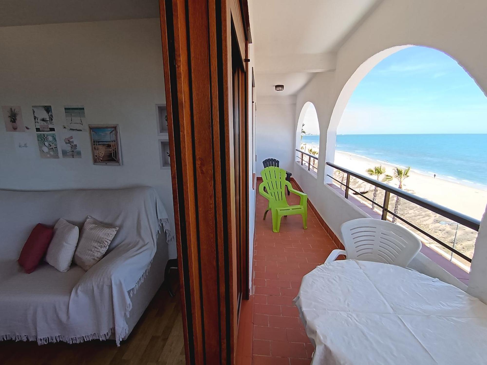 En Primera Línea De Playa, Ada Benedicto Xiii, Apartamento *