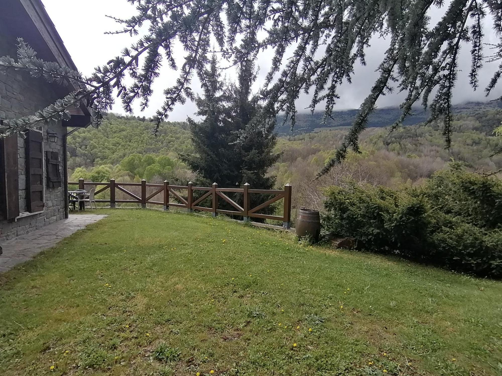 Les Pedres