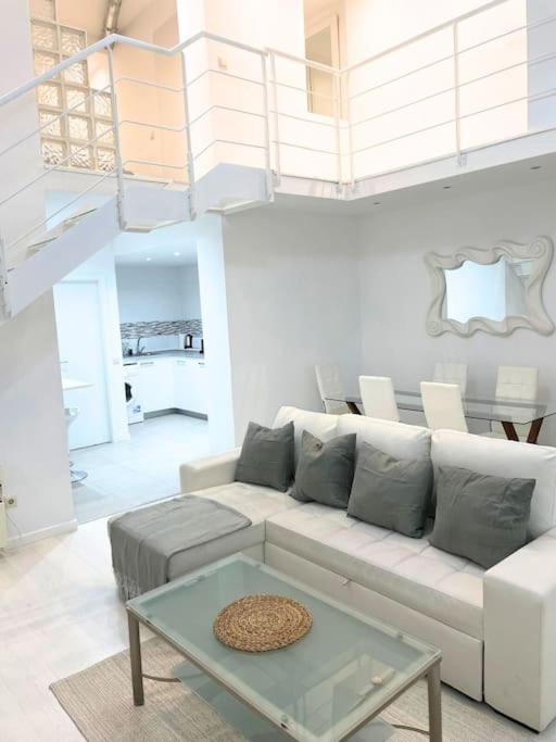 Loft En Retiro Apartment *