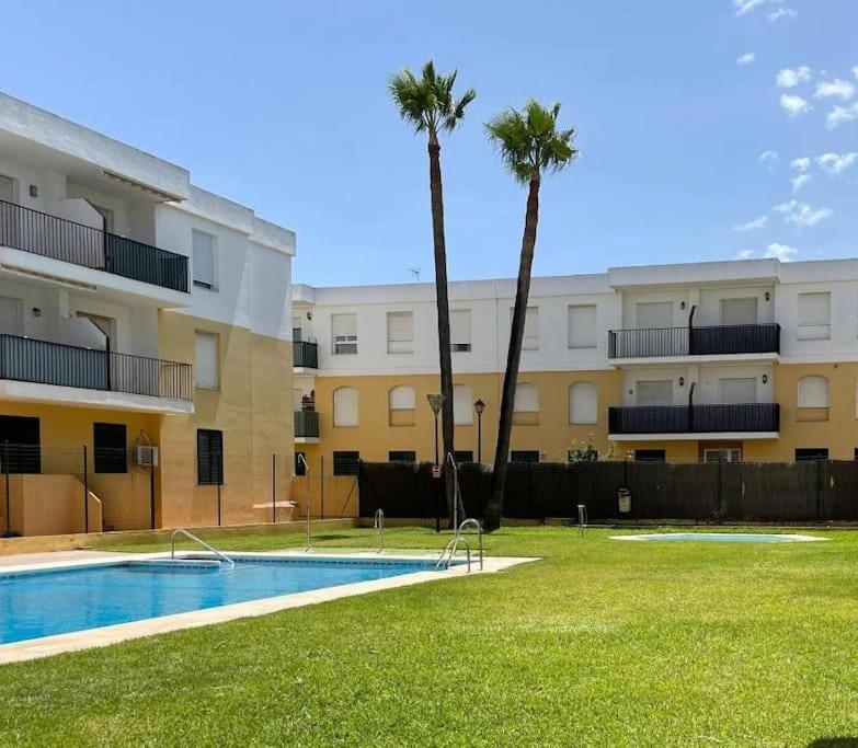 Apartamento La Bodega Del Mar - Luminoso Y Centrico Apto Con Piscina Y Parking