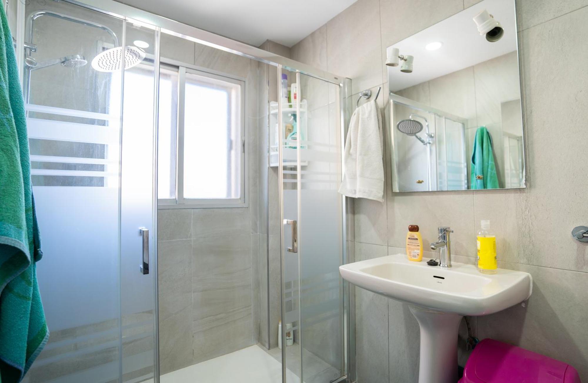 Habitacion Doble Con Bano Compartido En Camping
