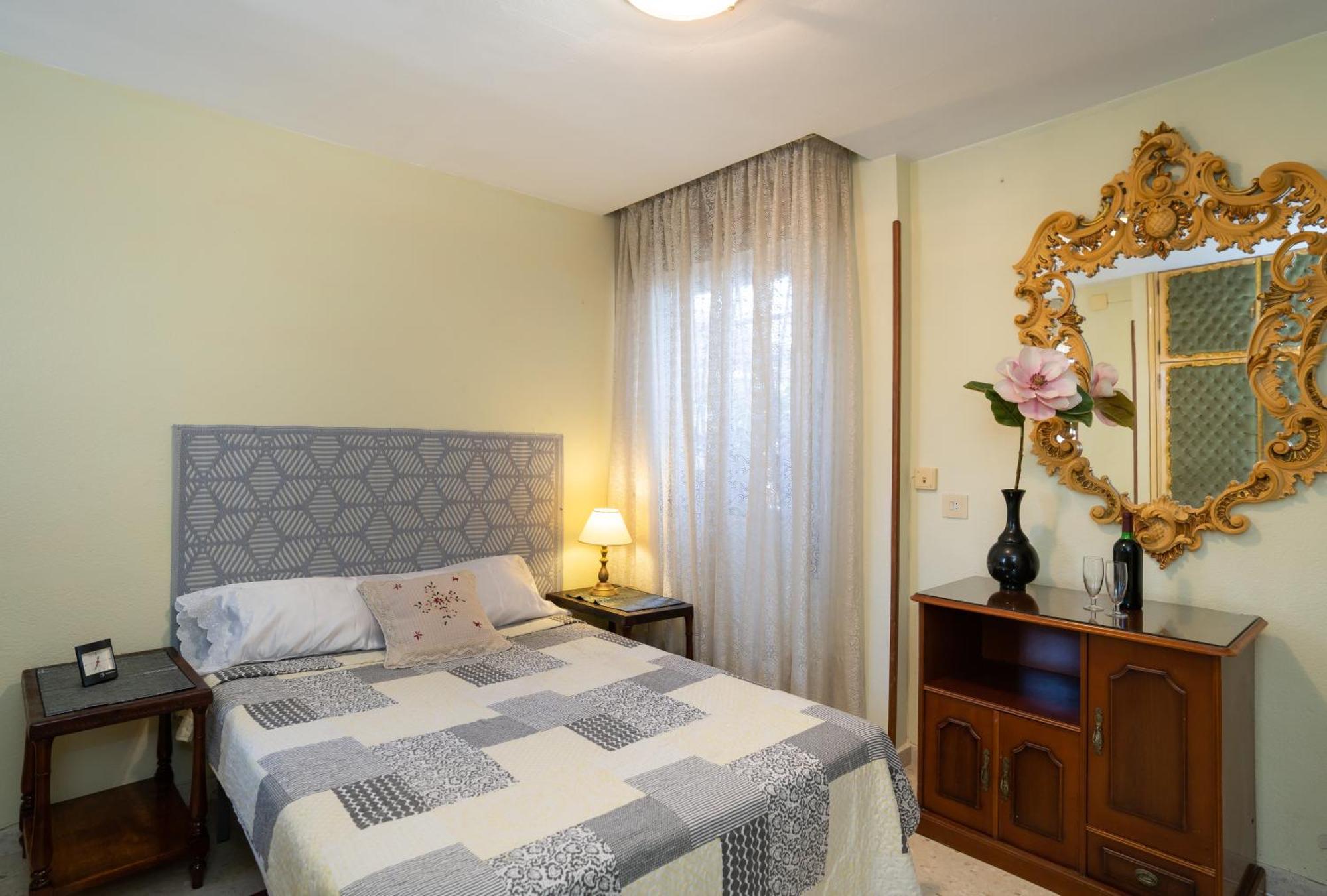 Camping Habitacion Doble Con Bano Compartido En *