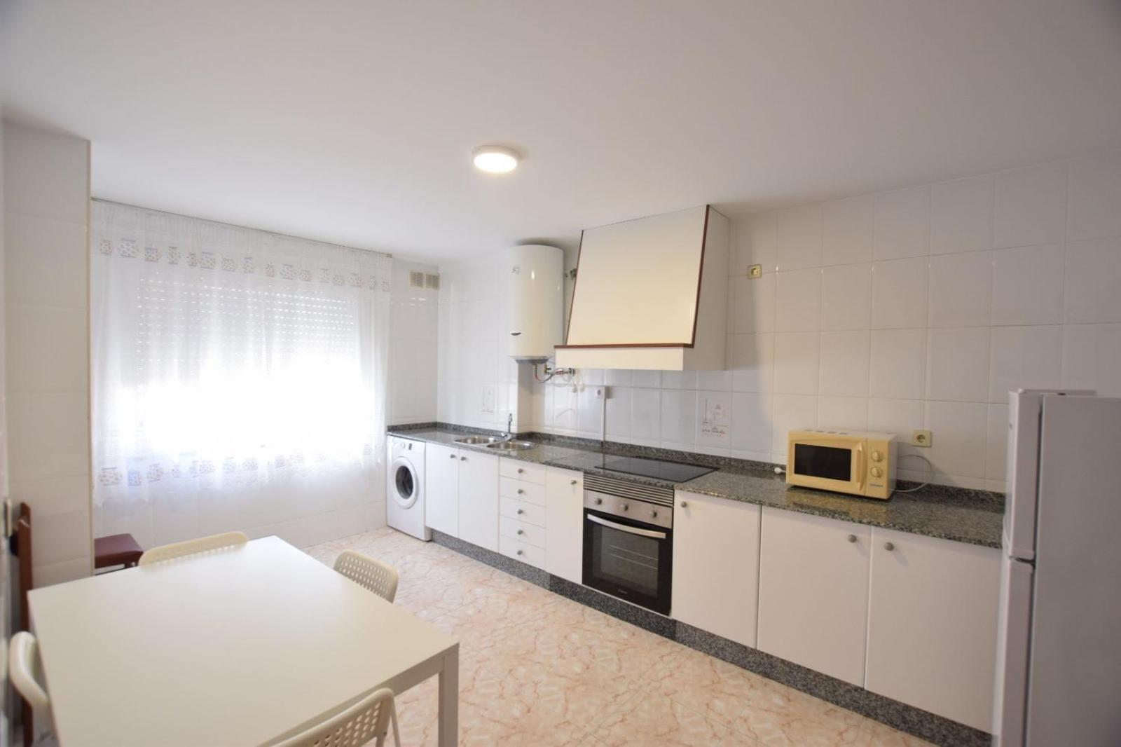 Mar Apartment *