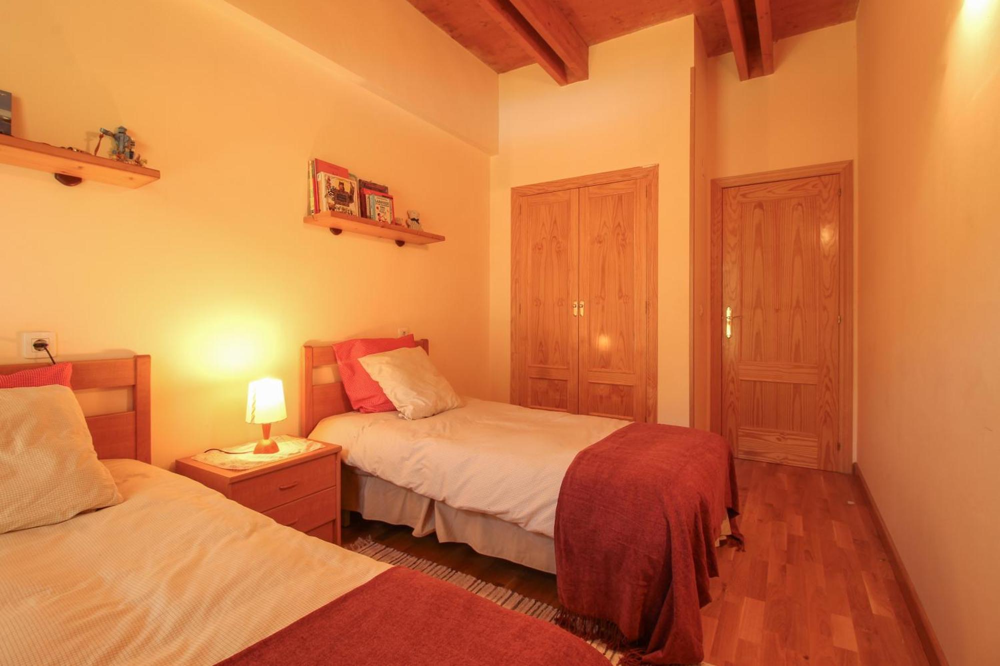 Nuria Apartamento Tramacastilla de Tena