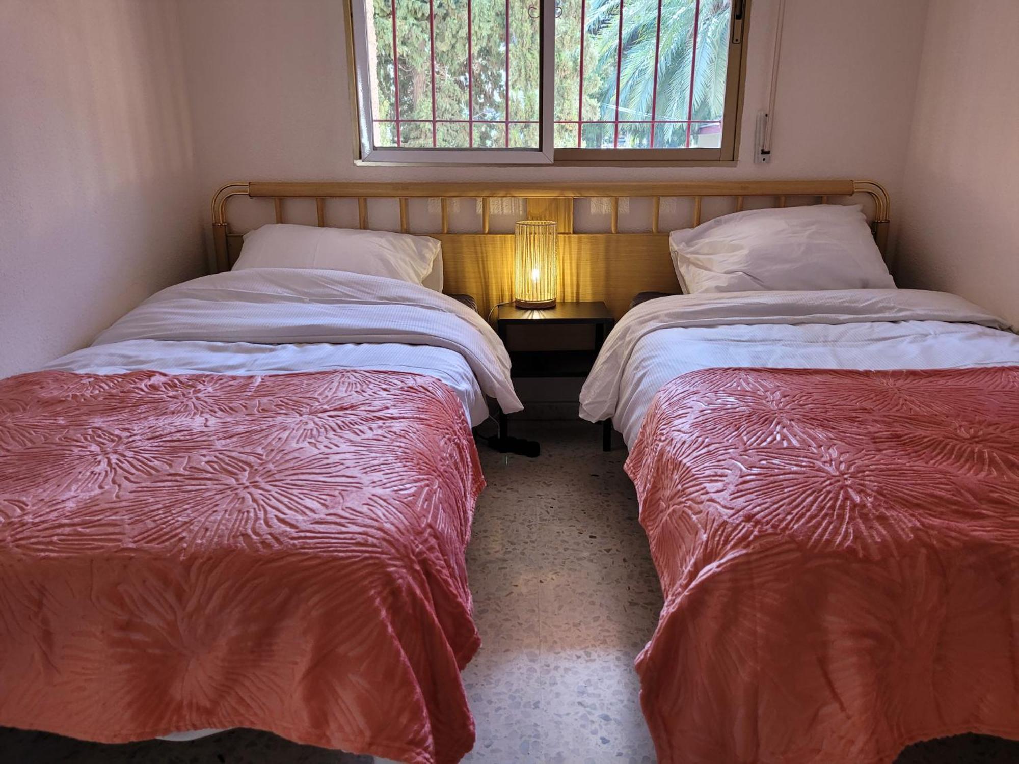 Casa Flamingo, Near The Beach!
