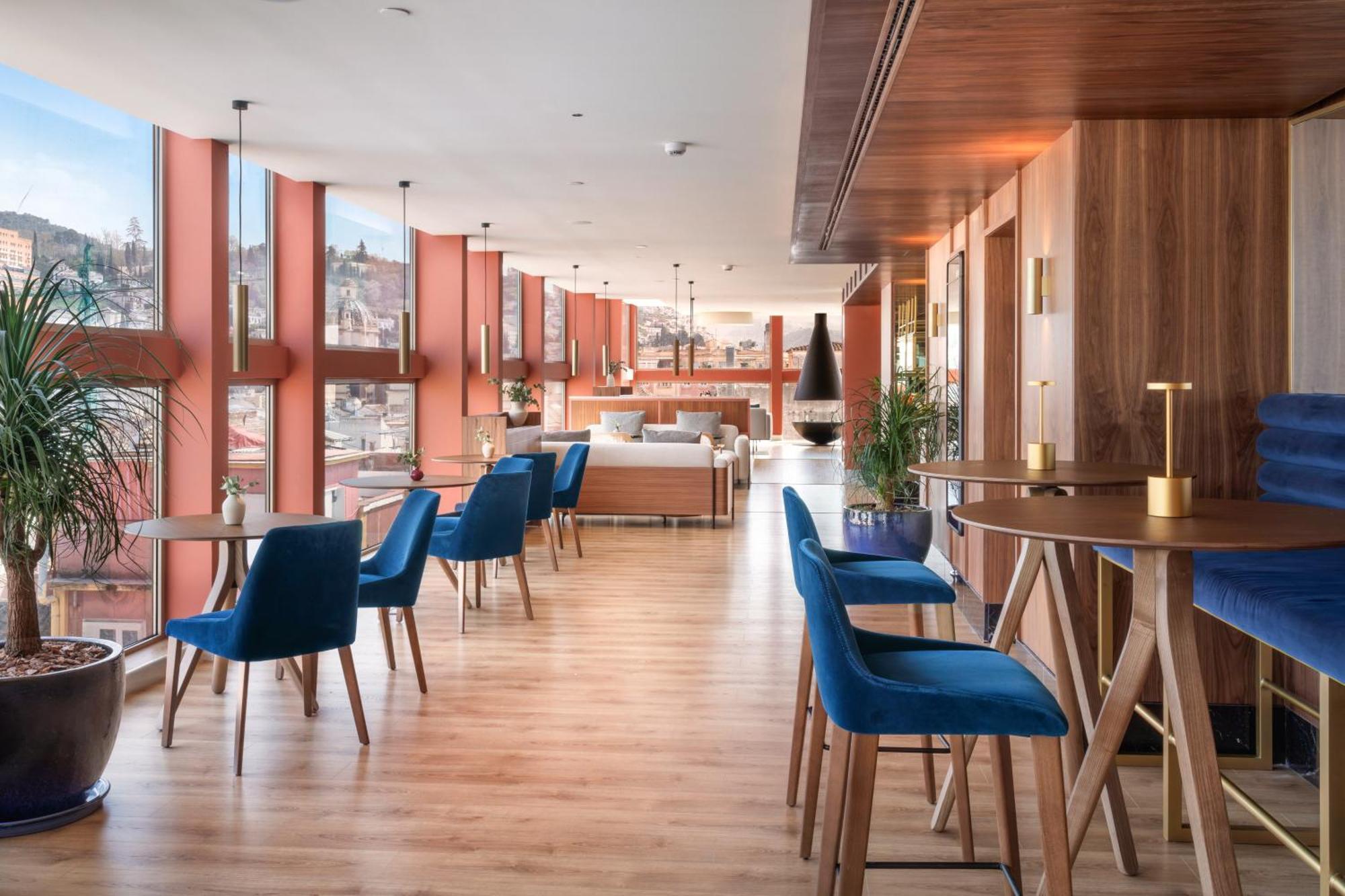Melia 4* Granada