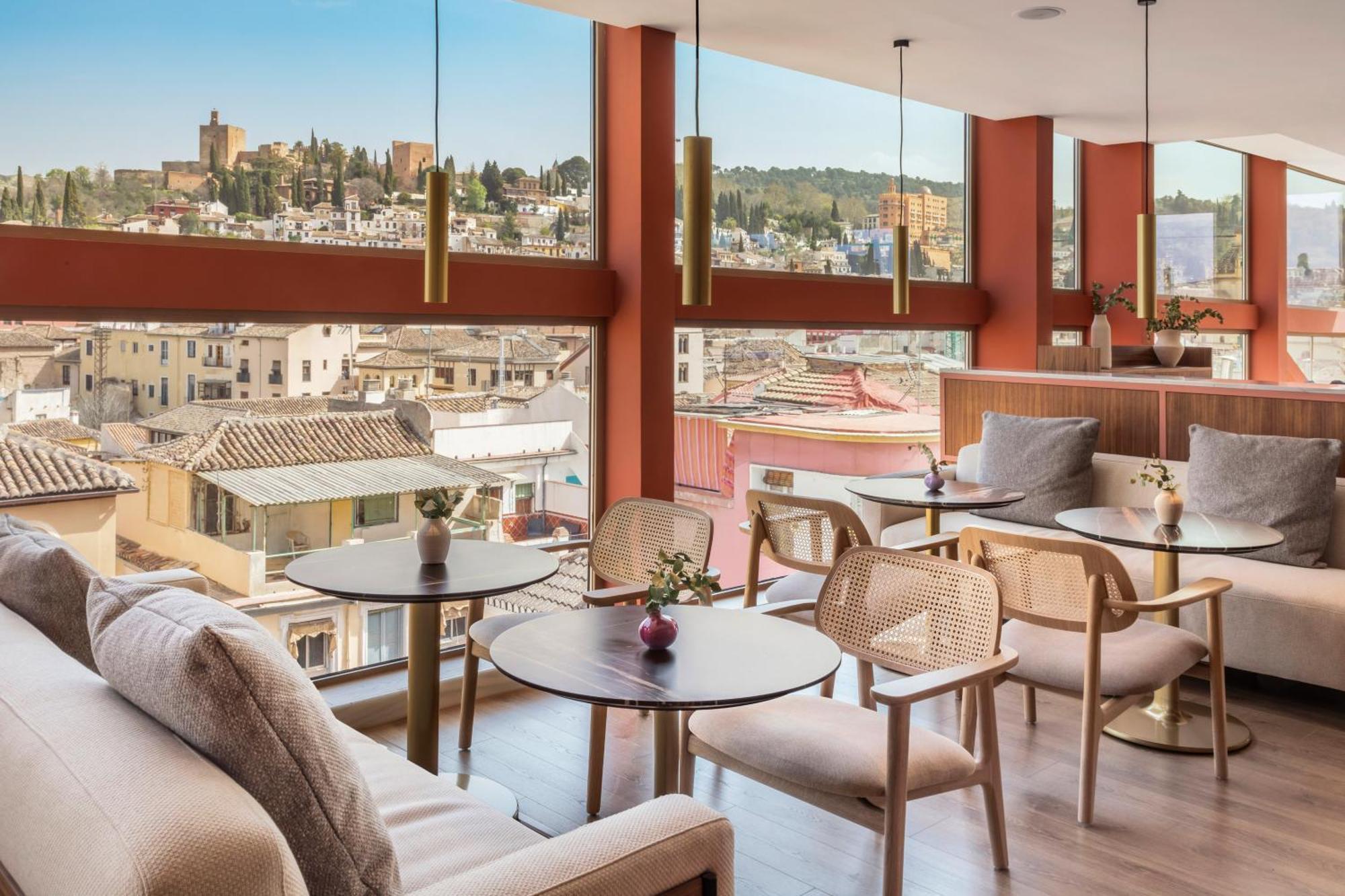 Melia 4* Granada