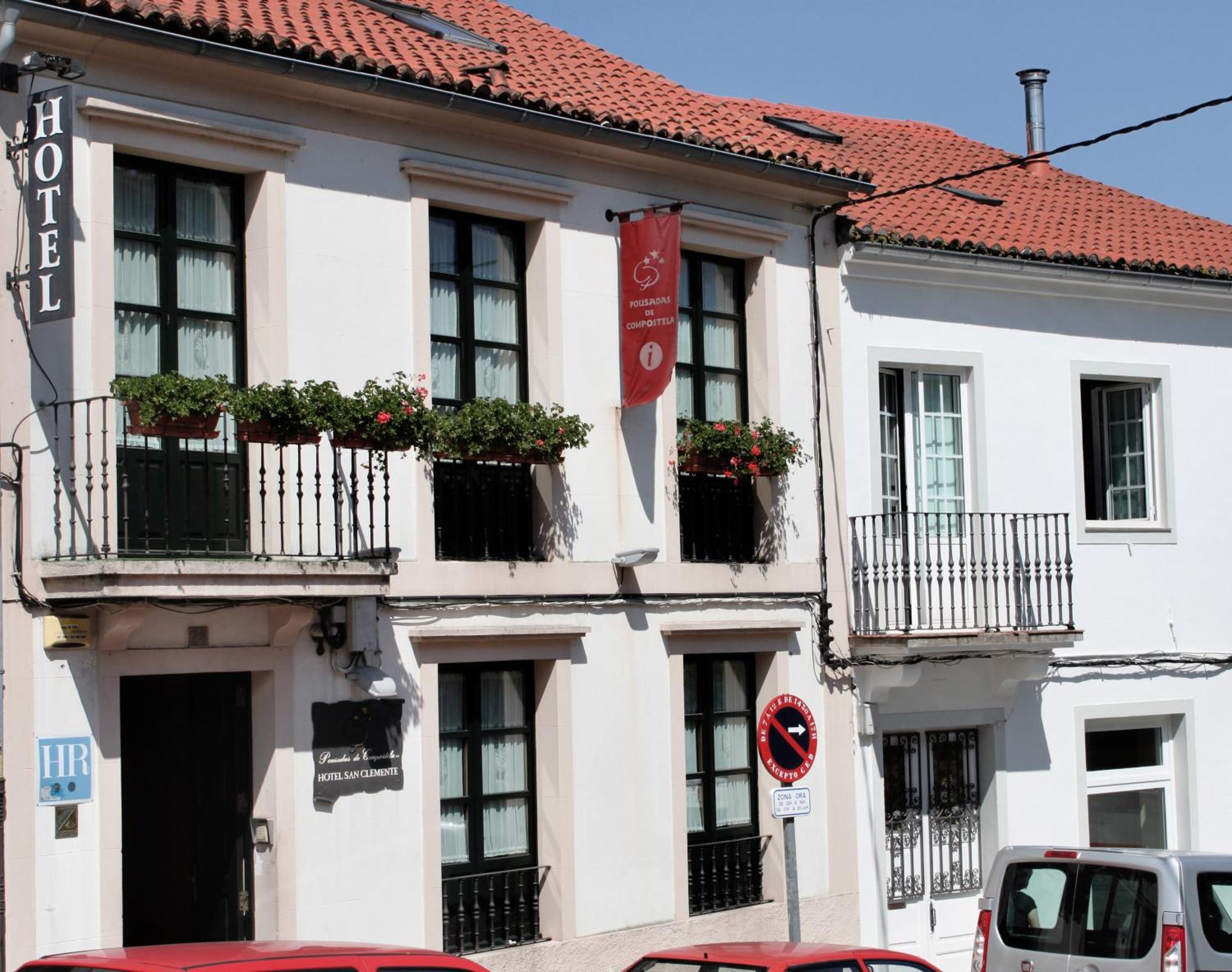 San Clemente By De Compostela