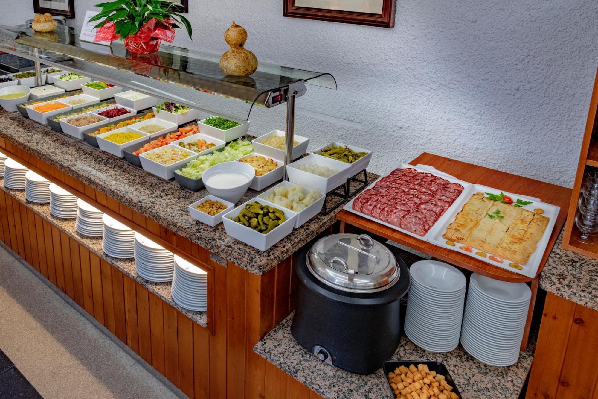 Ght Neptuno-tossa & Venus Hotel 3*