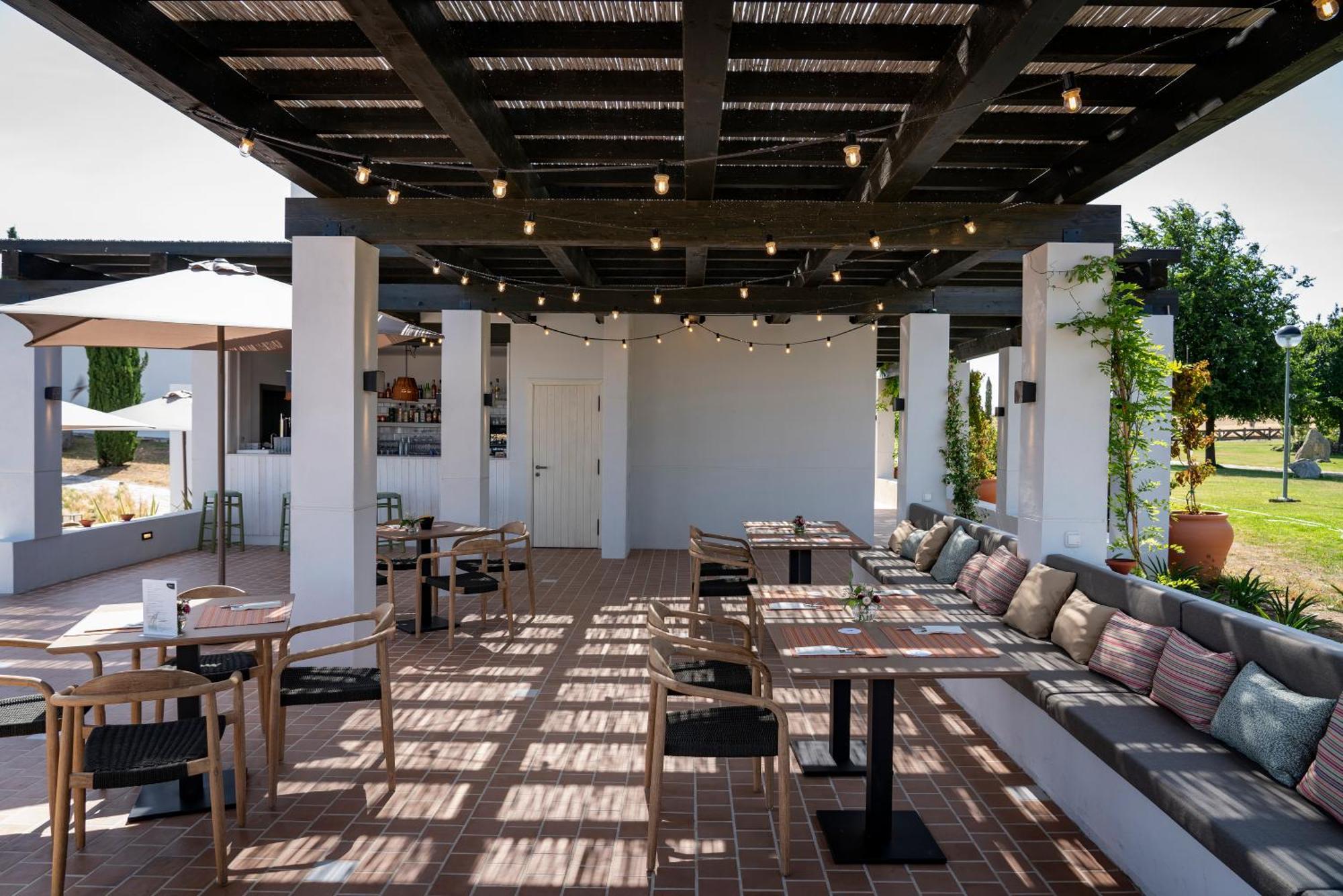 Hospes Palacio De Arenales & Hotel 5*