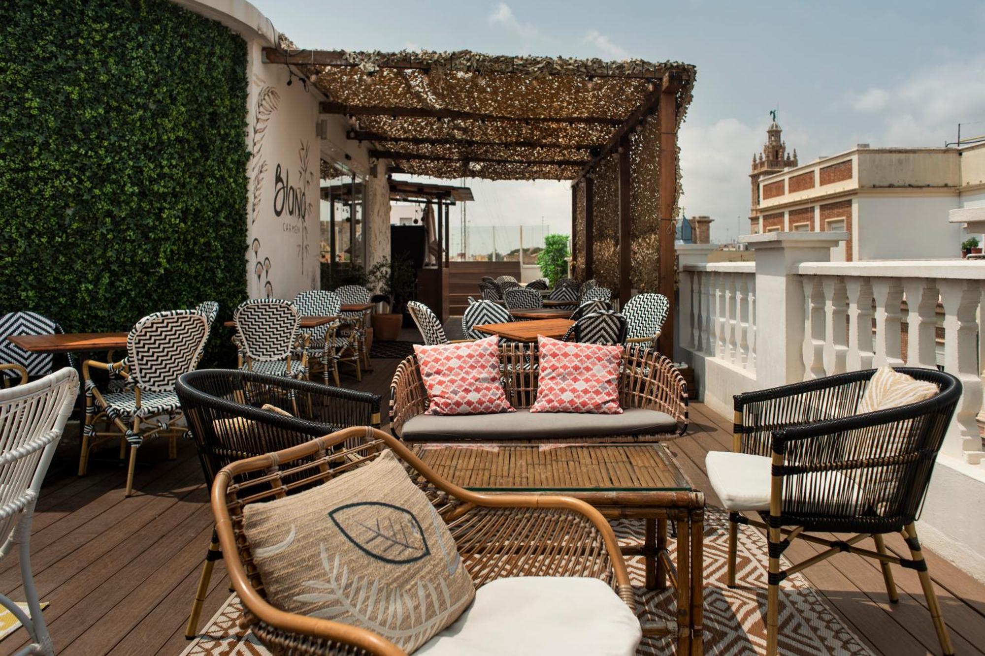 Blanq Carmen Hotel 3*