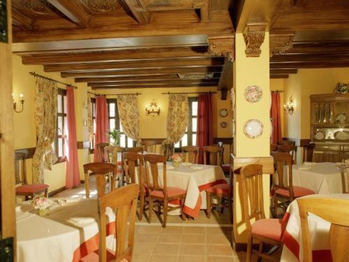 Hospederia Del Zenete Hotel