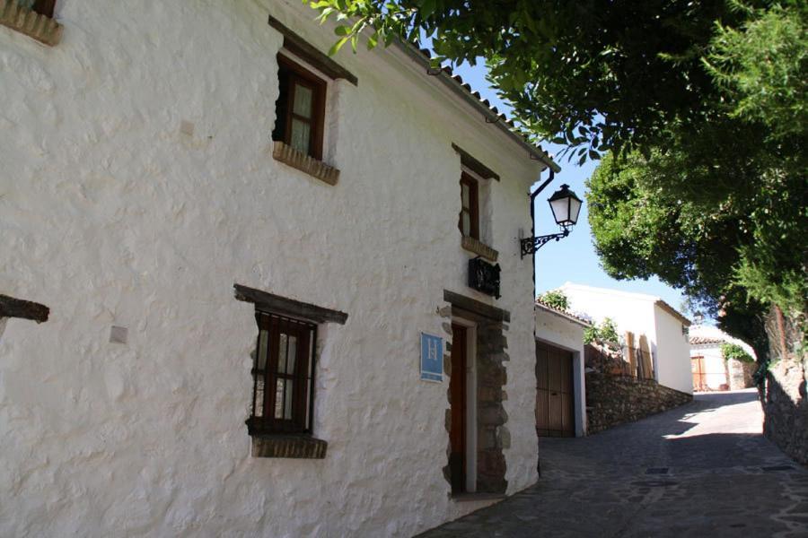 Tugasa La