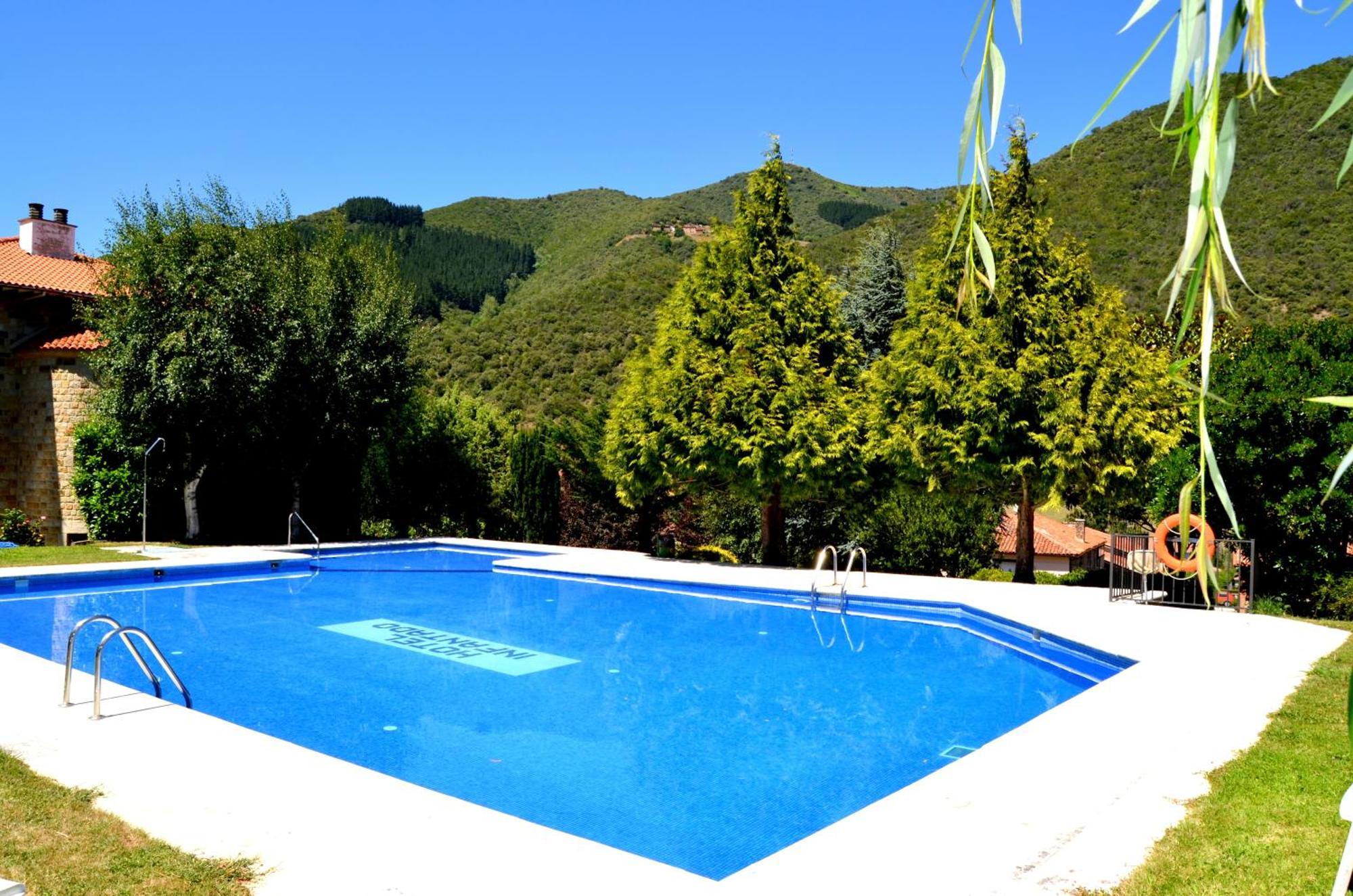 Hotel Infantado 2*