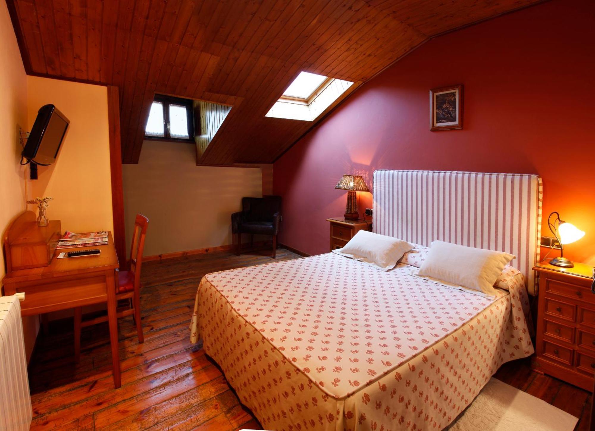 De 3* Luarca