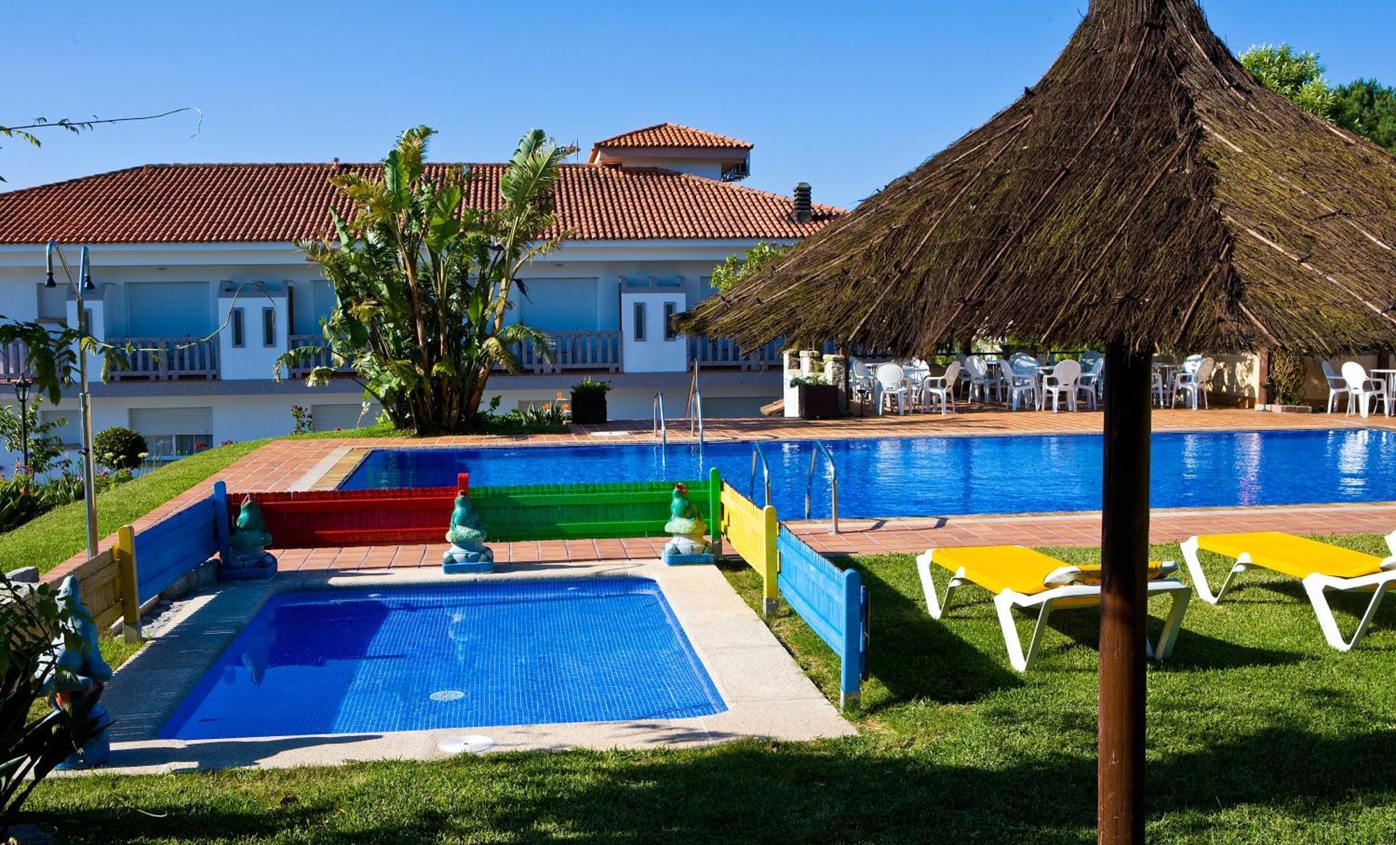 Cabicastro Apartahotel 3*