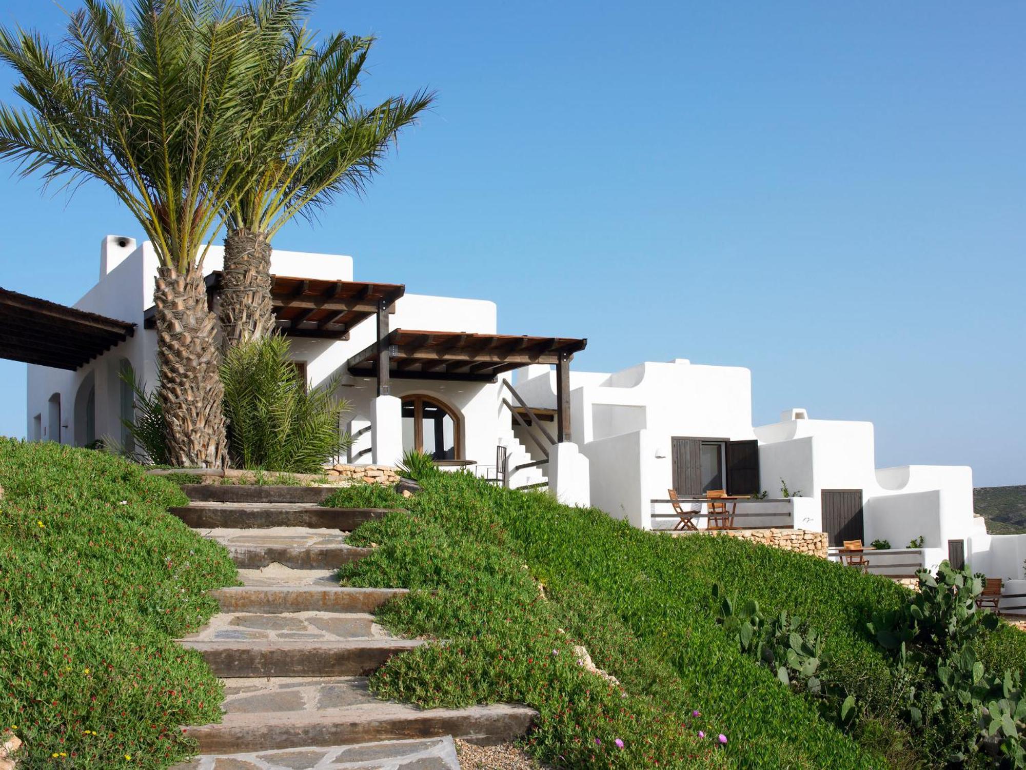 La Almendra Y El Gitano Hotel Agua Amarga (Almeria)