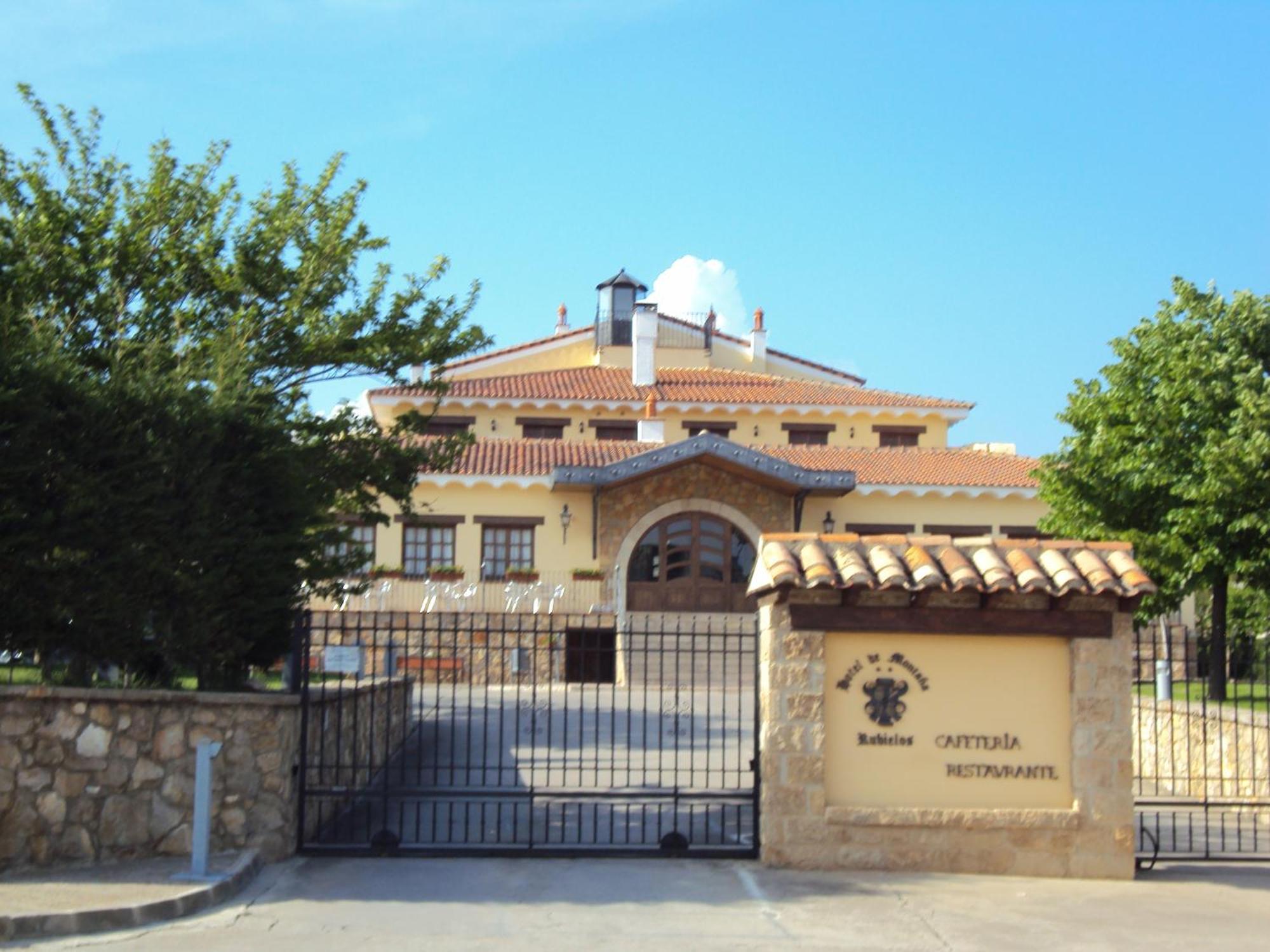 De Montana Rubielos Hotel