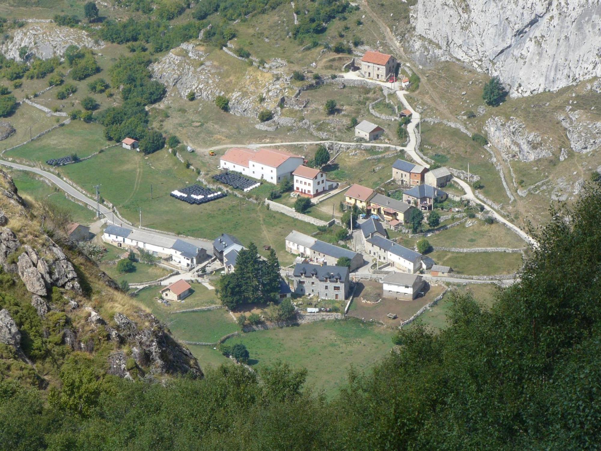 La Del Auteiro Country house *